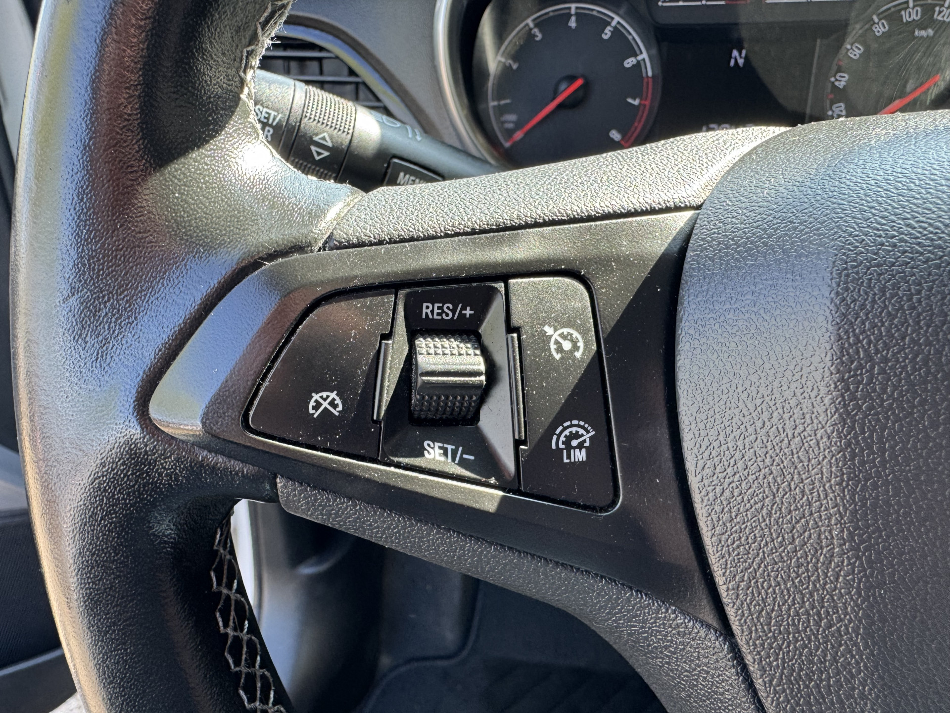 Foto van Opel Karl