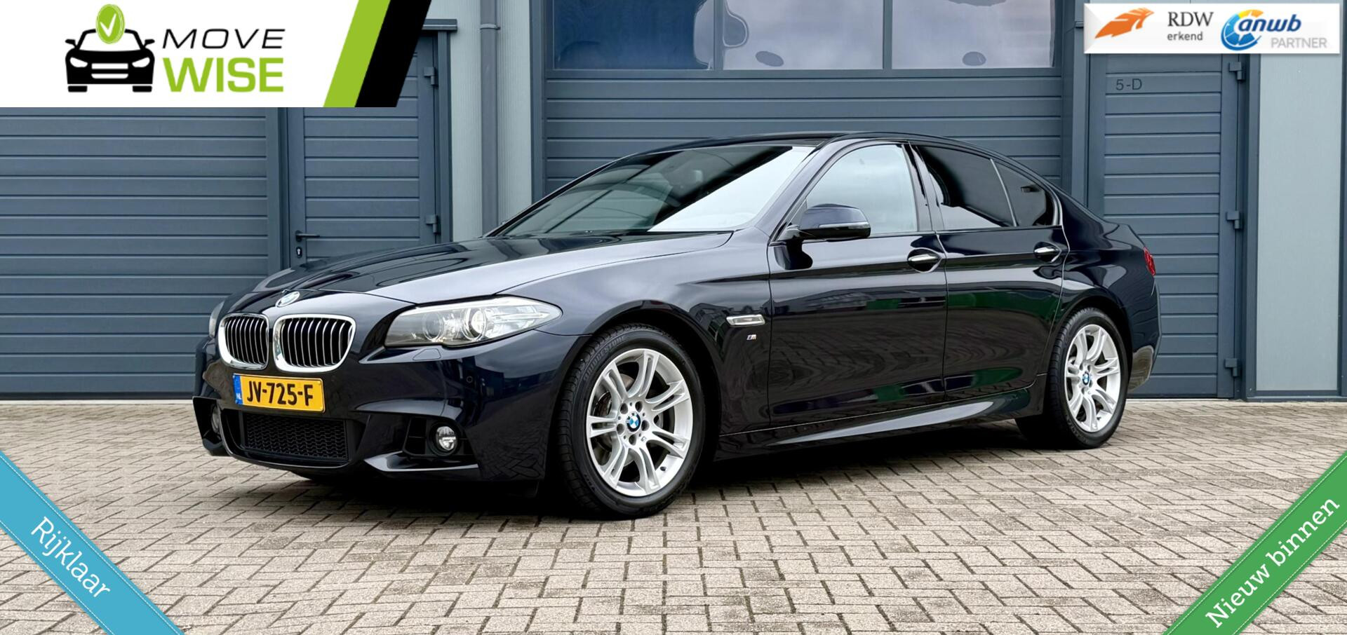 BMW 520i 520i -184pk | M Sport | Automaat | 145.000 km NAP |  NL Auto | Dealeronderhouden | Top Staat ! | Carbonschwarz  | 2016 - voorkant