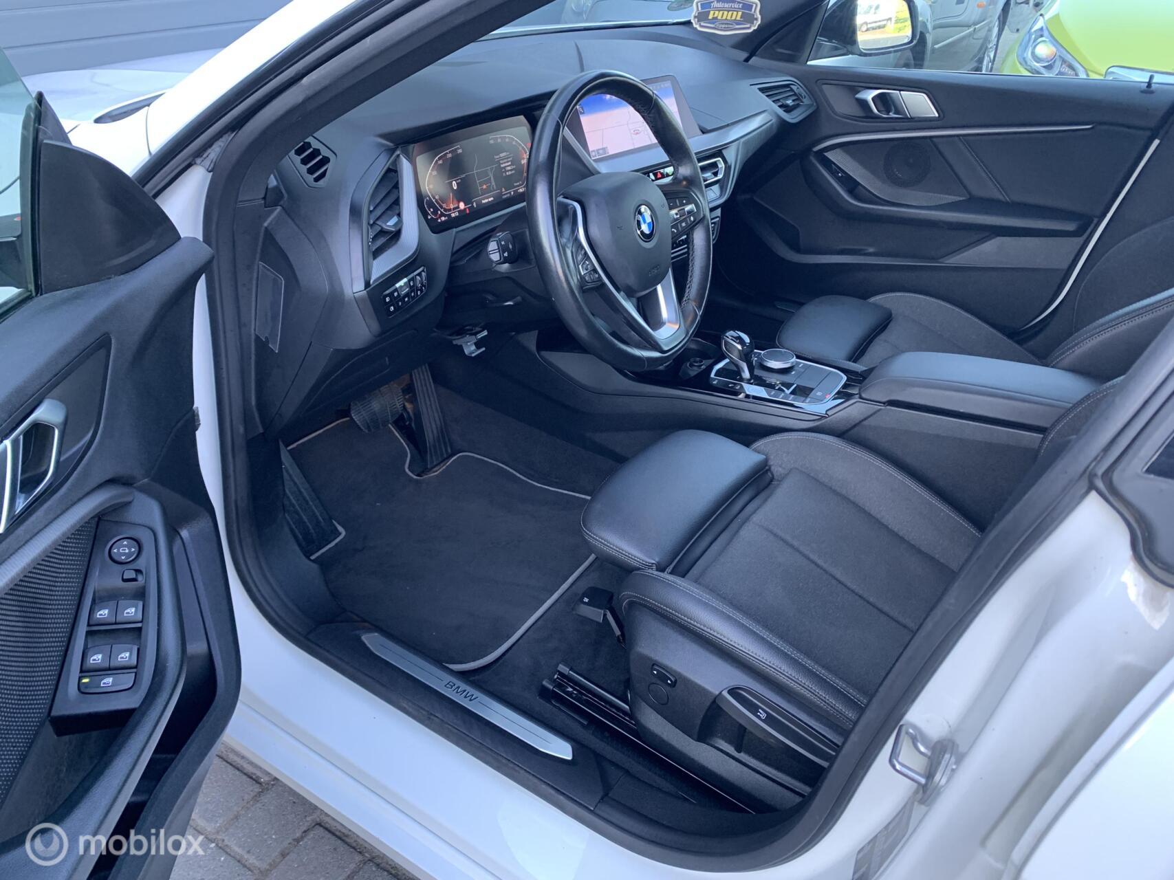 Foto van BMW 218i