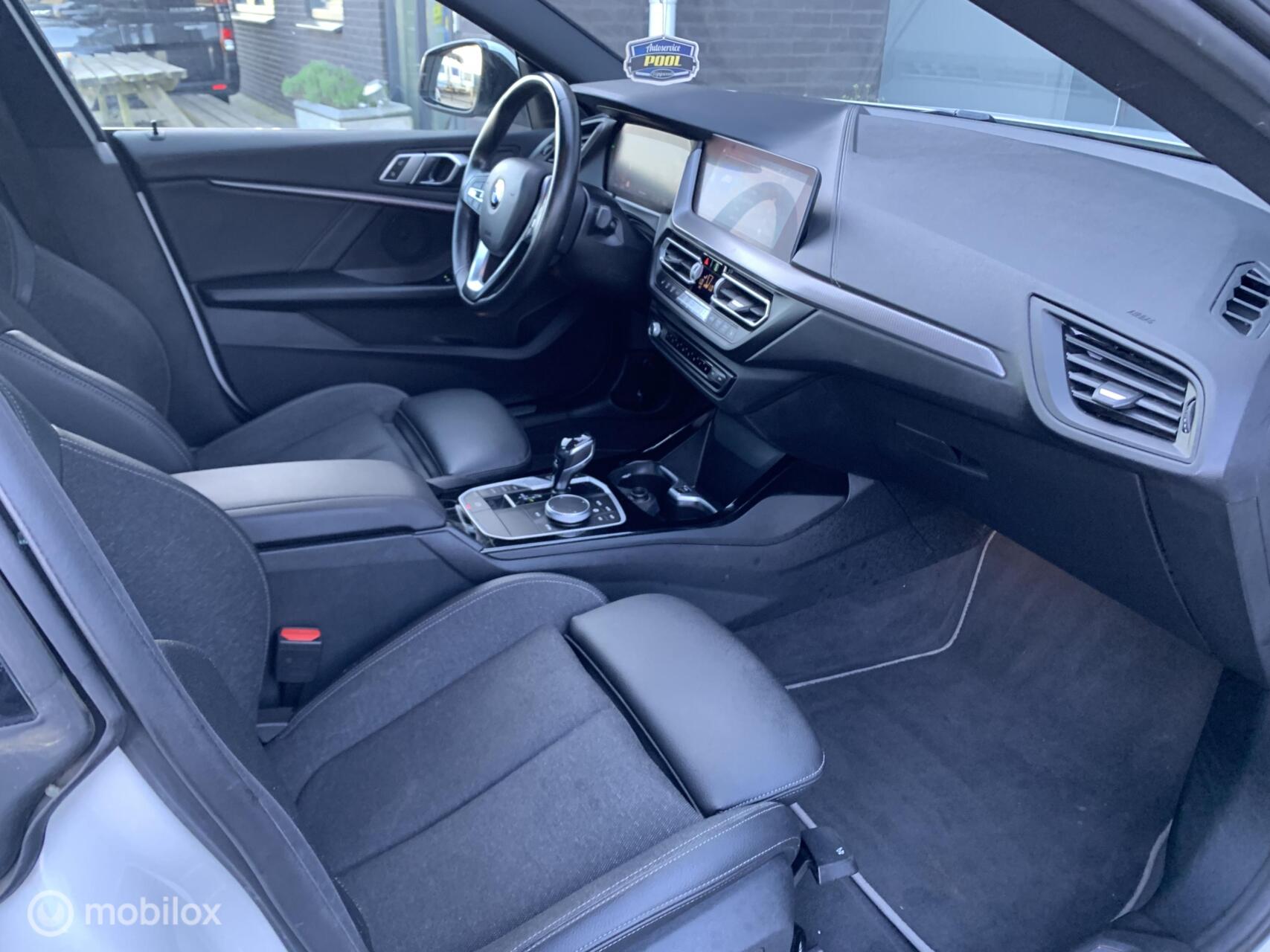 Foto van BMW 218i