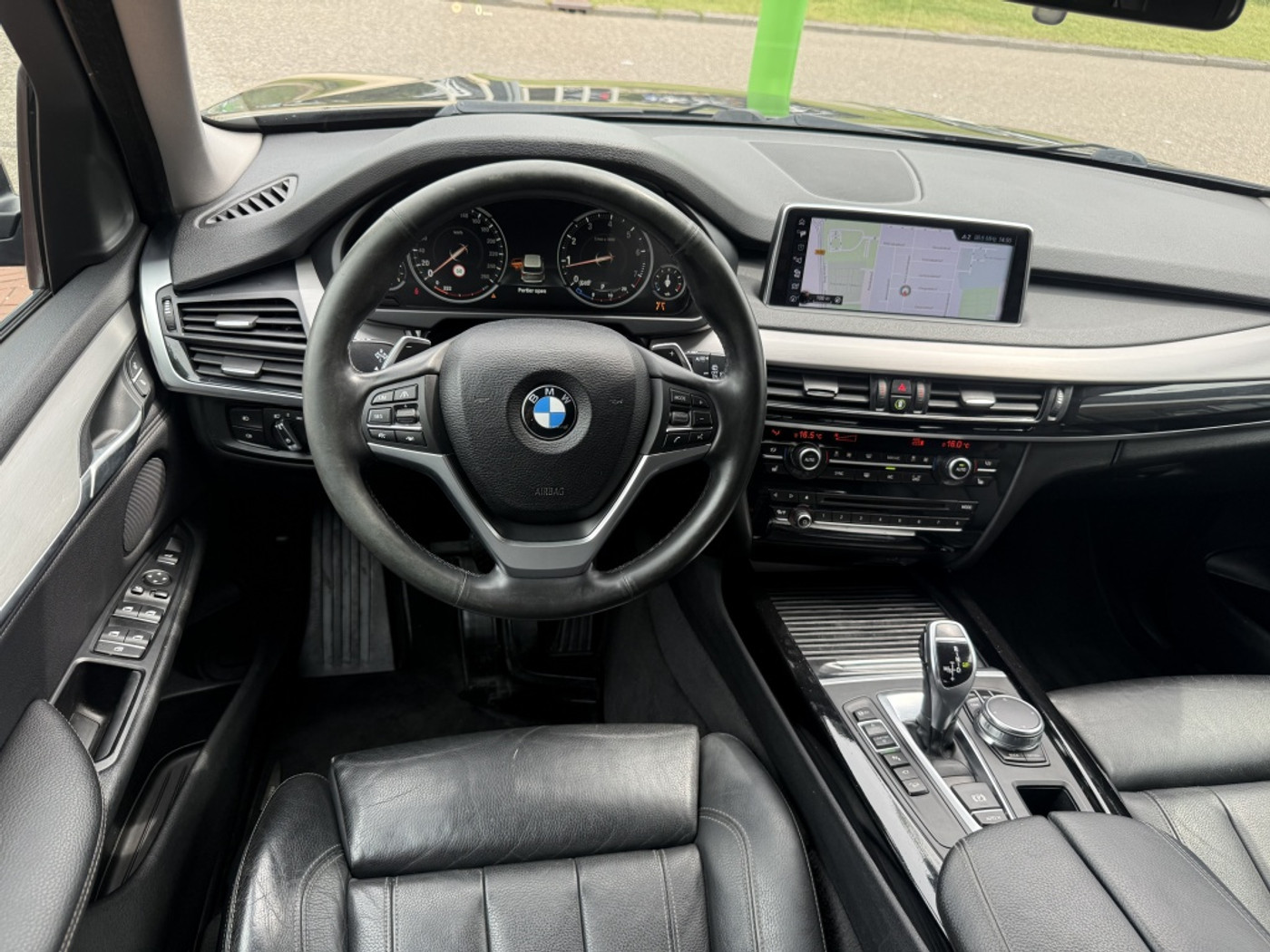 Foto van BMW X5 Xdrive35i
