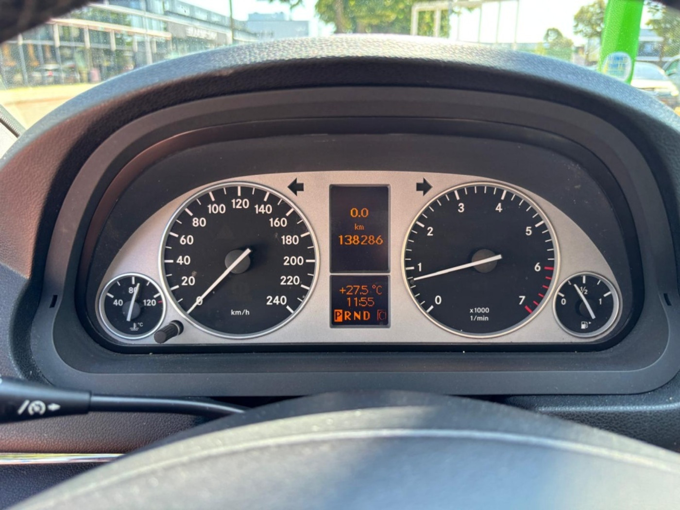 Foto van Mercedes-Benz B 200