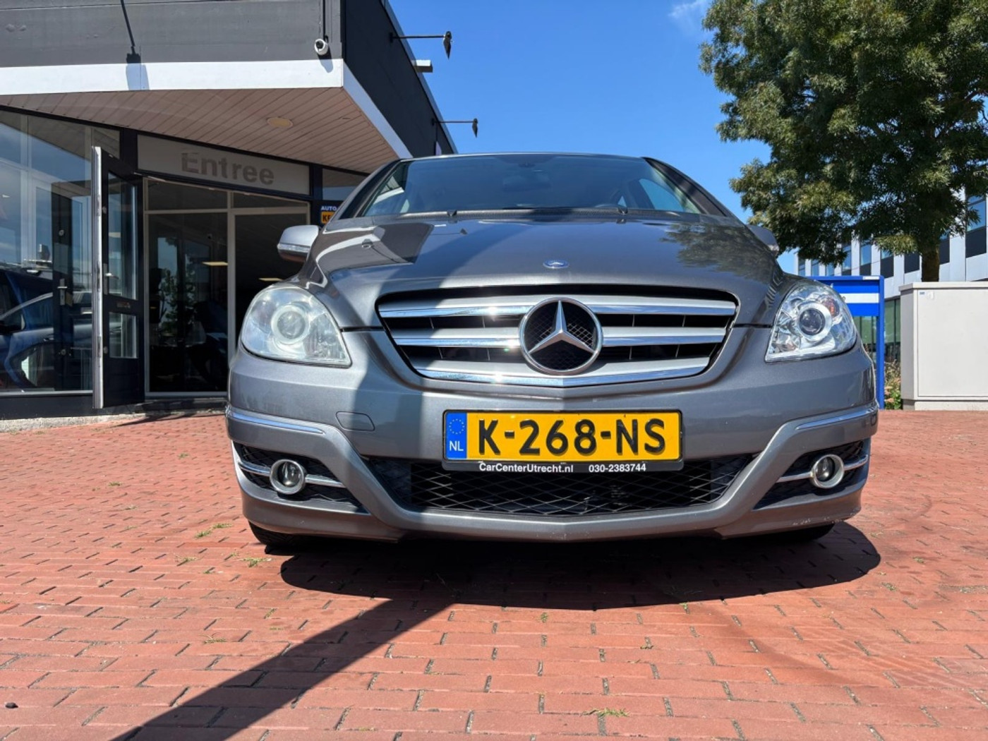 Foto van Mercedes-Benz B 200