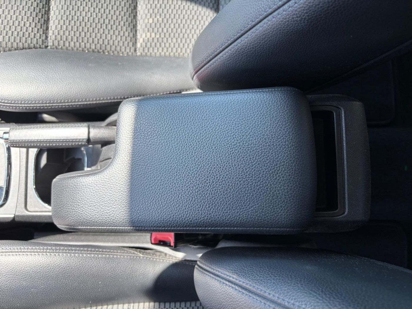 Foto van Mercedes-Benz B 200