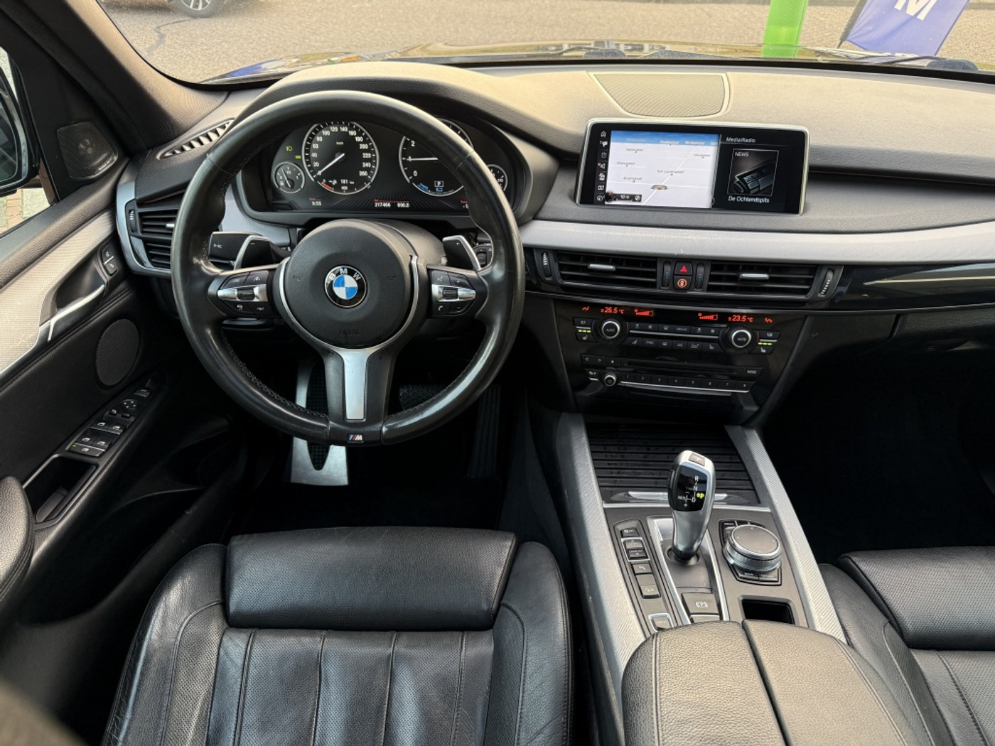 Foto van BMW X5 Xdrive40e