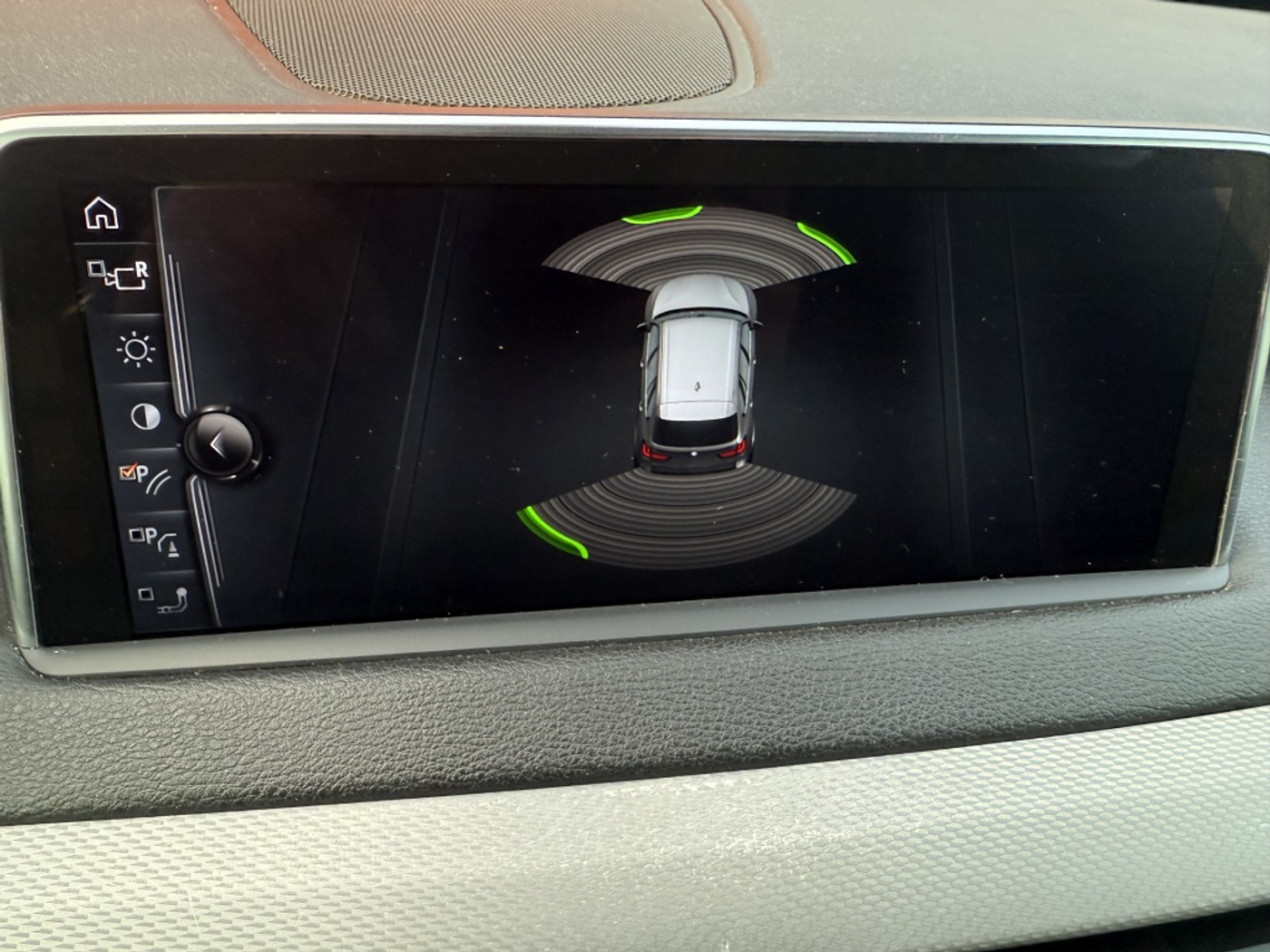 Foto van BMW X5 Xdrive40e
