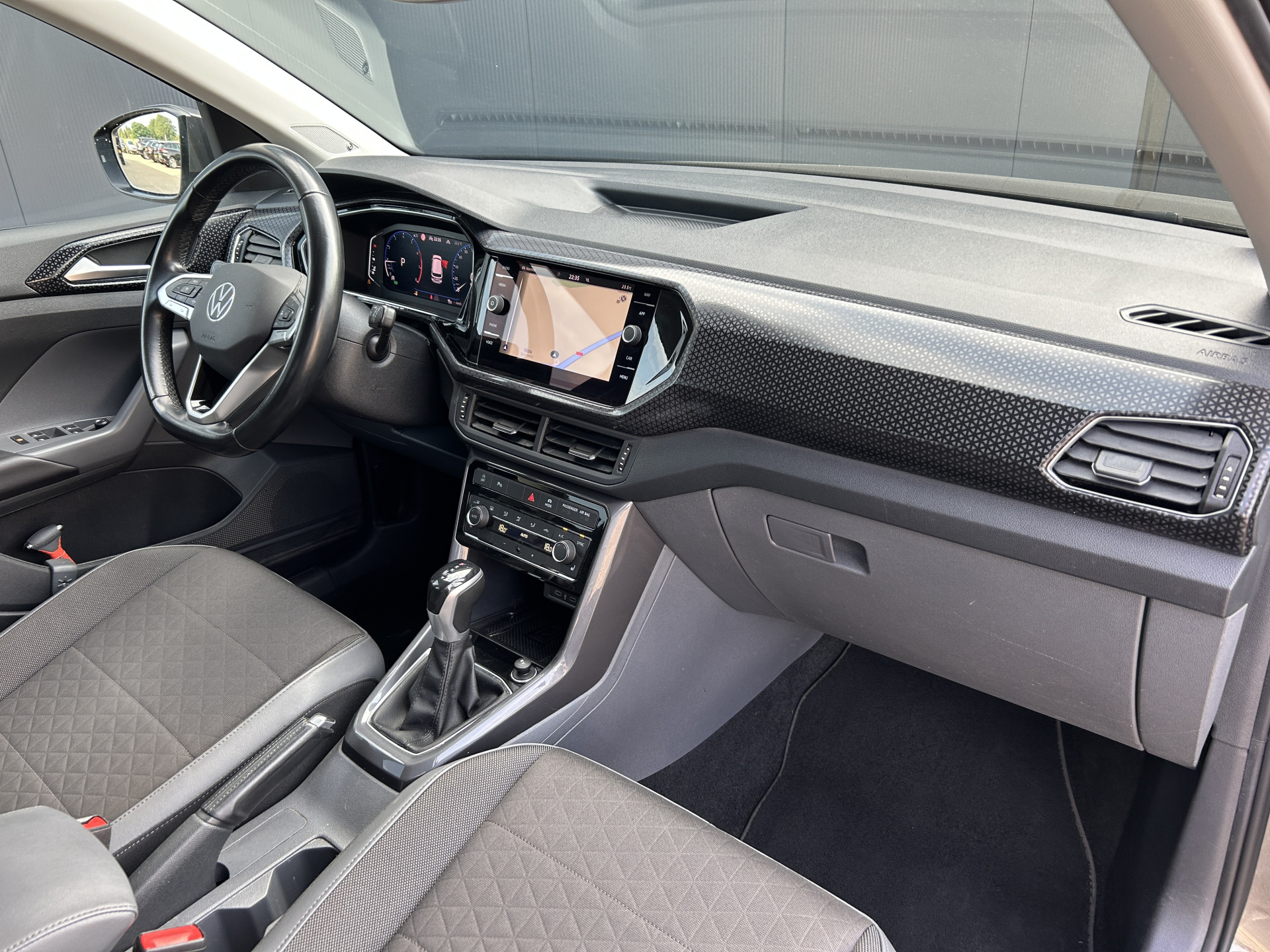 Foto van Volkswagen T-cross