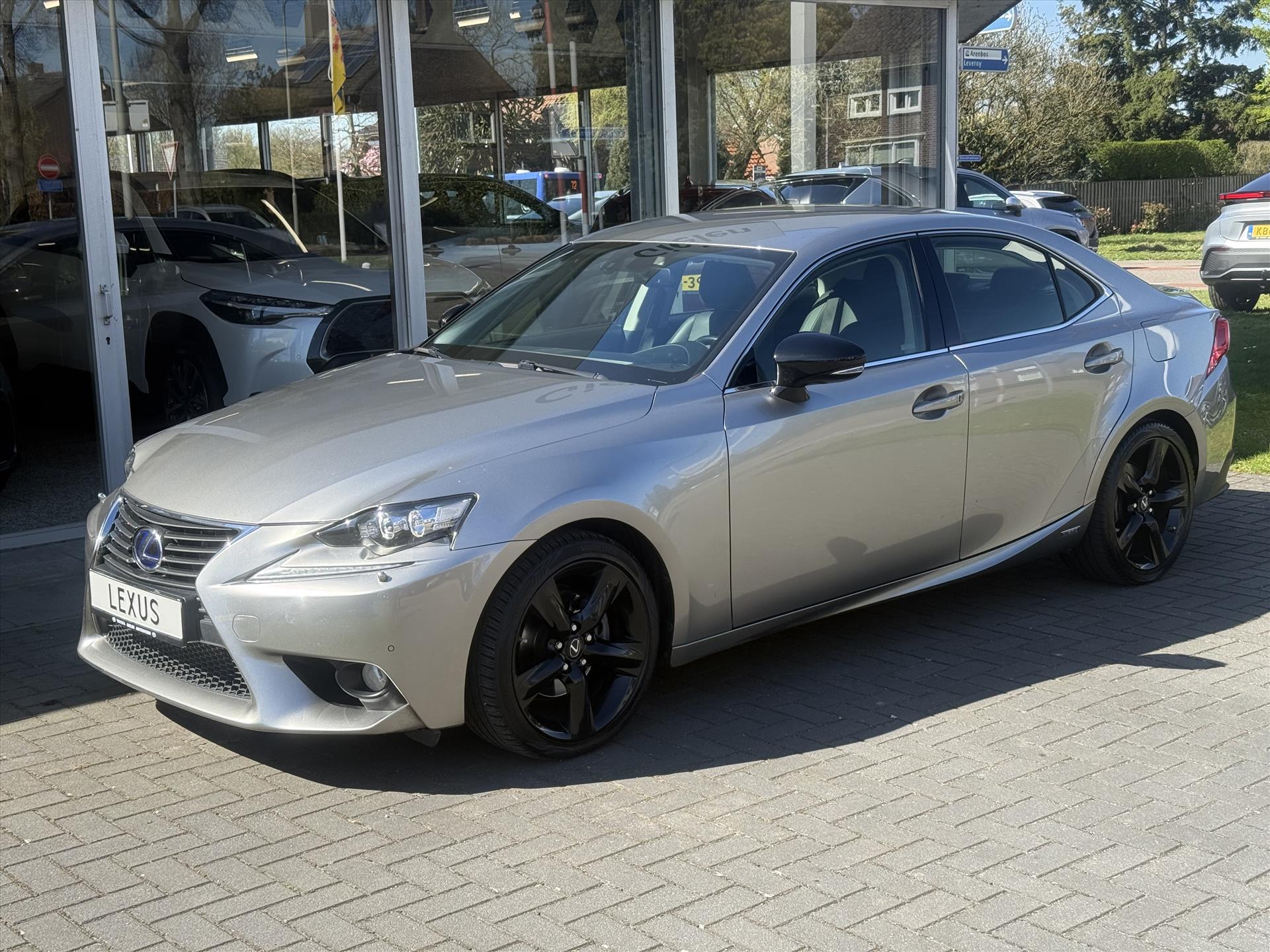 Foto van Lexus Lexus Is300h