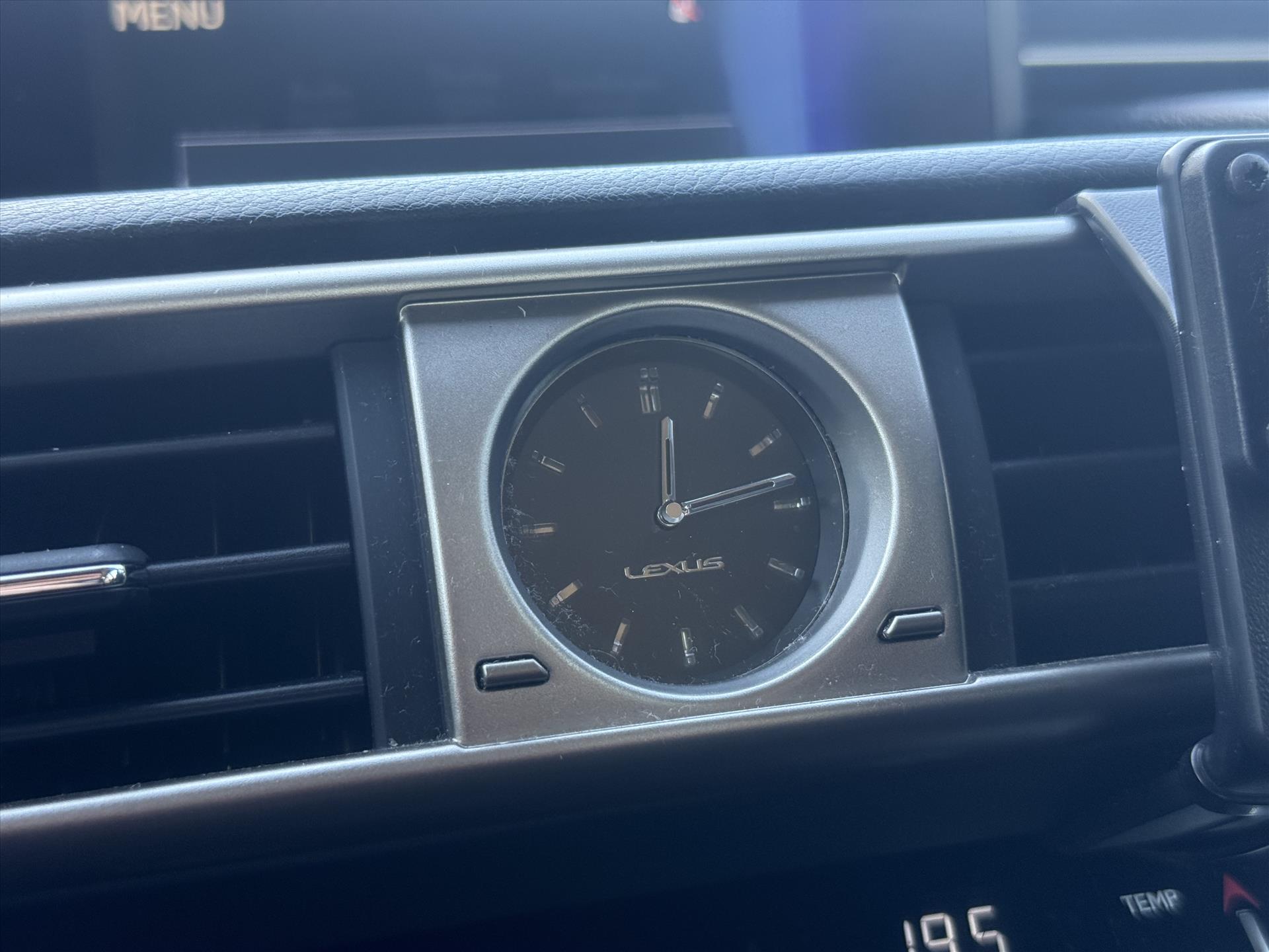Foto van Lexus Lexus Is300h