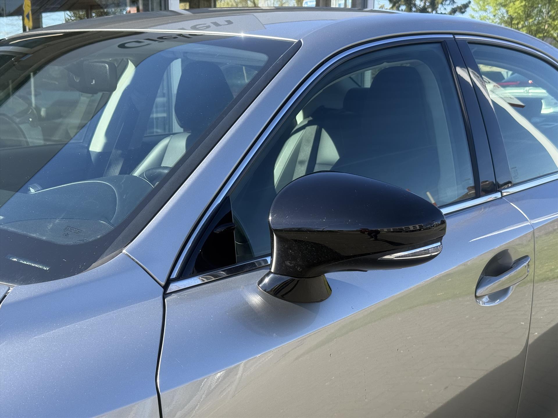 Foto van Lexus Lexus Is300h