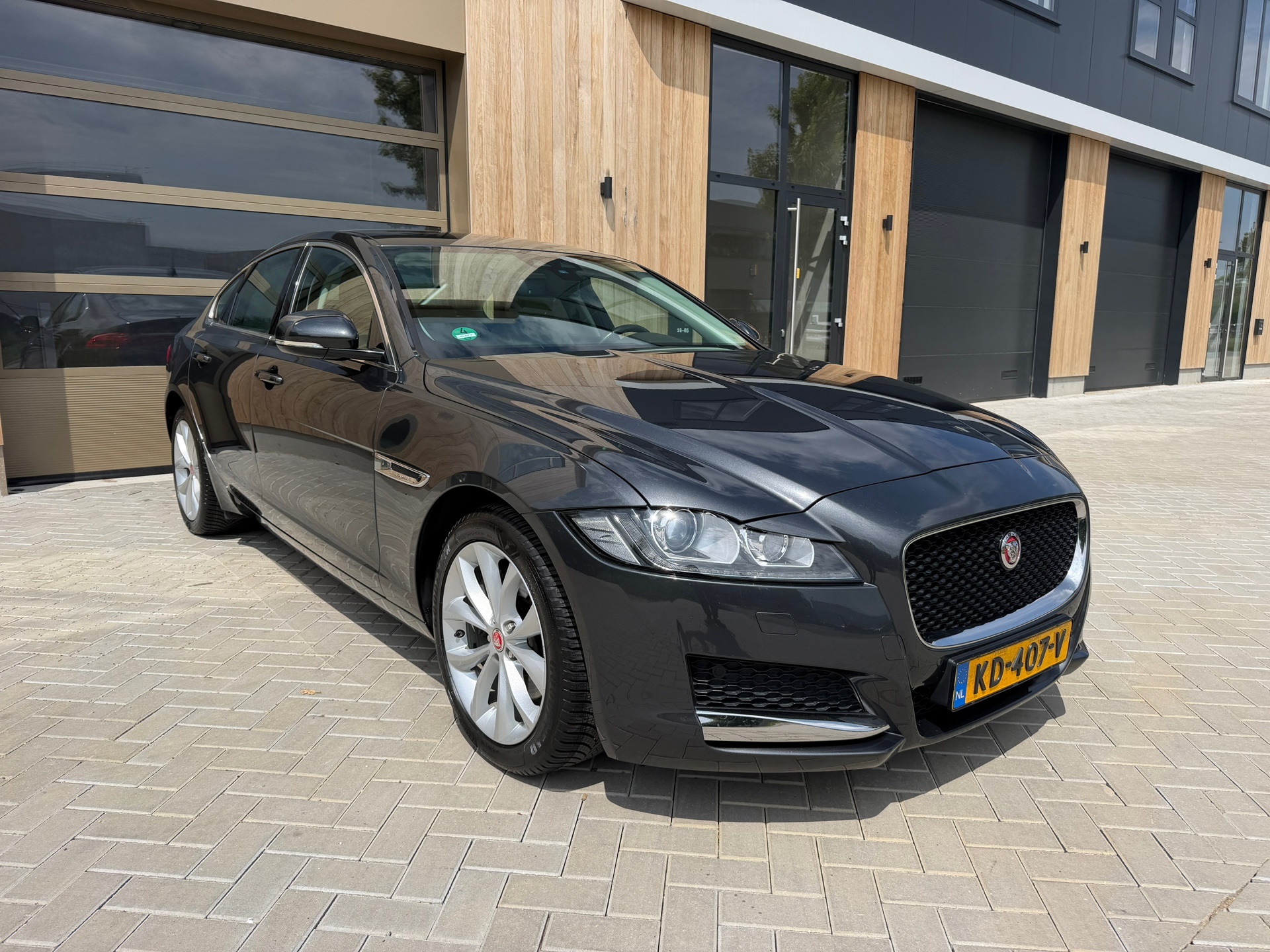 Foto van Jaguar XF