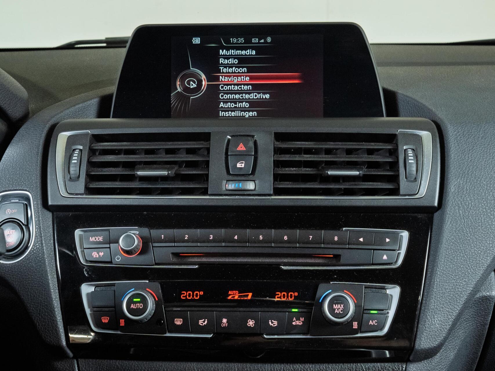 Foto van BMW 118i