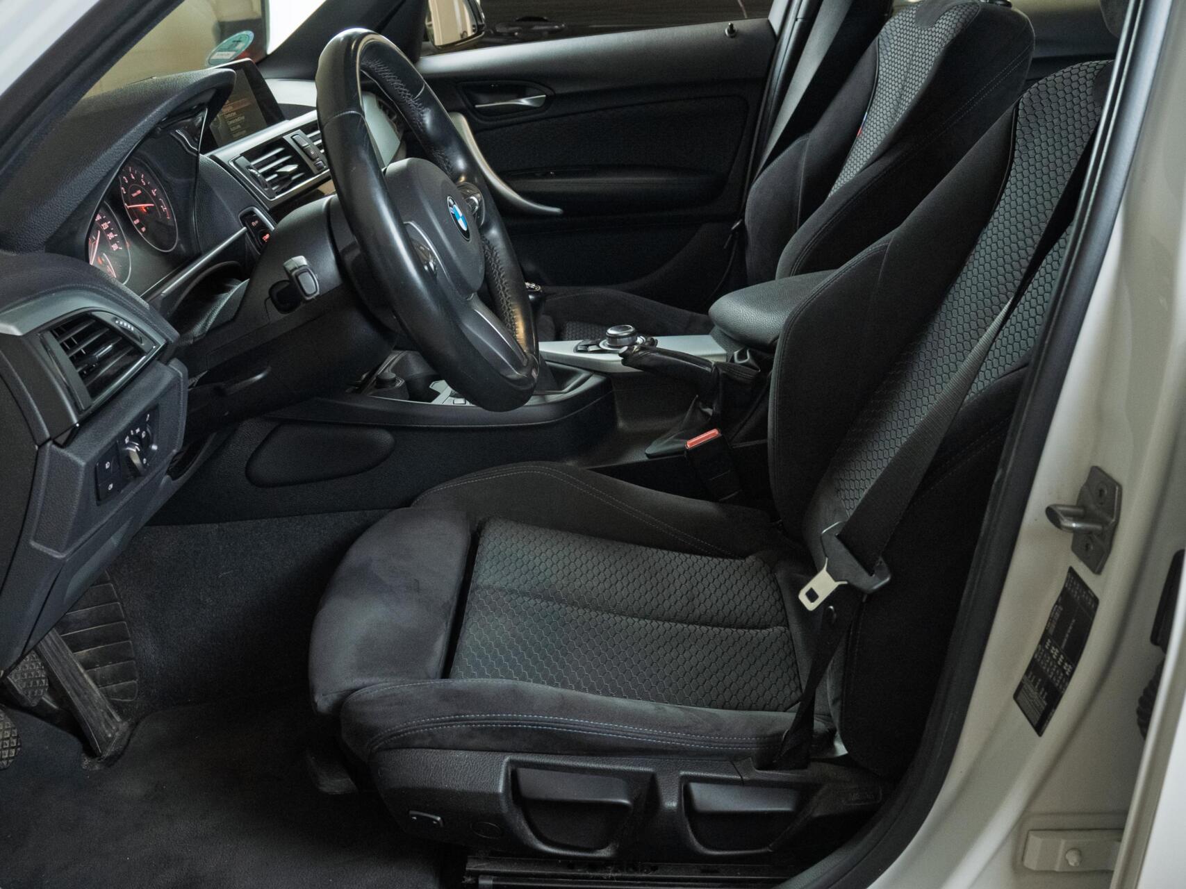 Foto van BMW 118i
