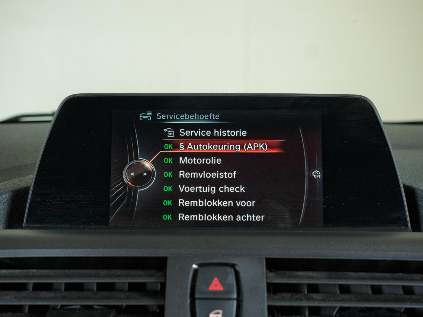 Foto van BMW 118i