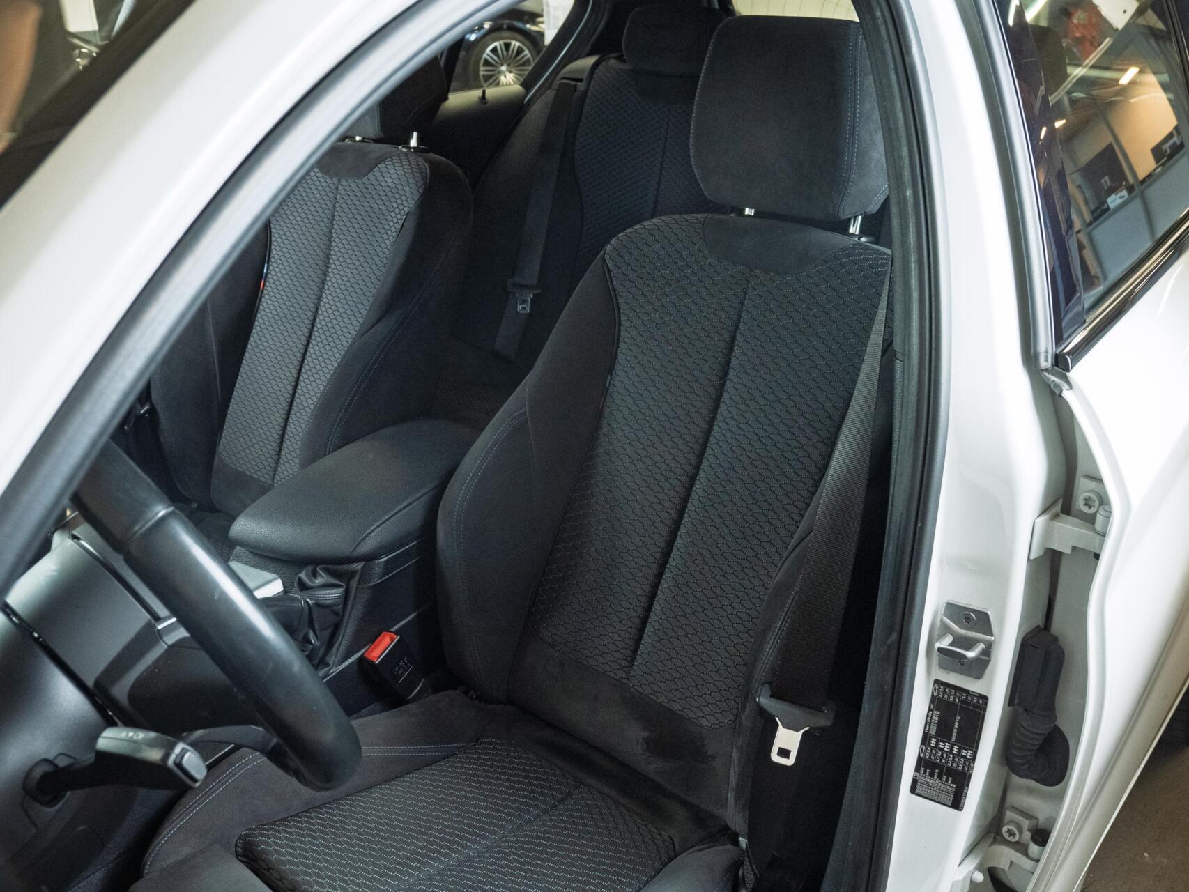 Foto van BMW 118i