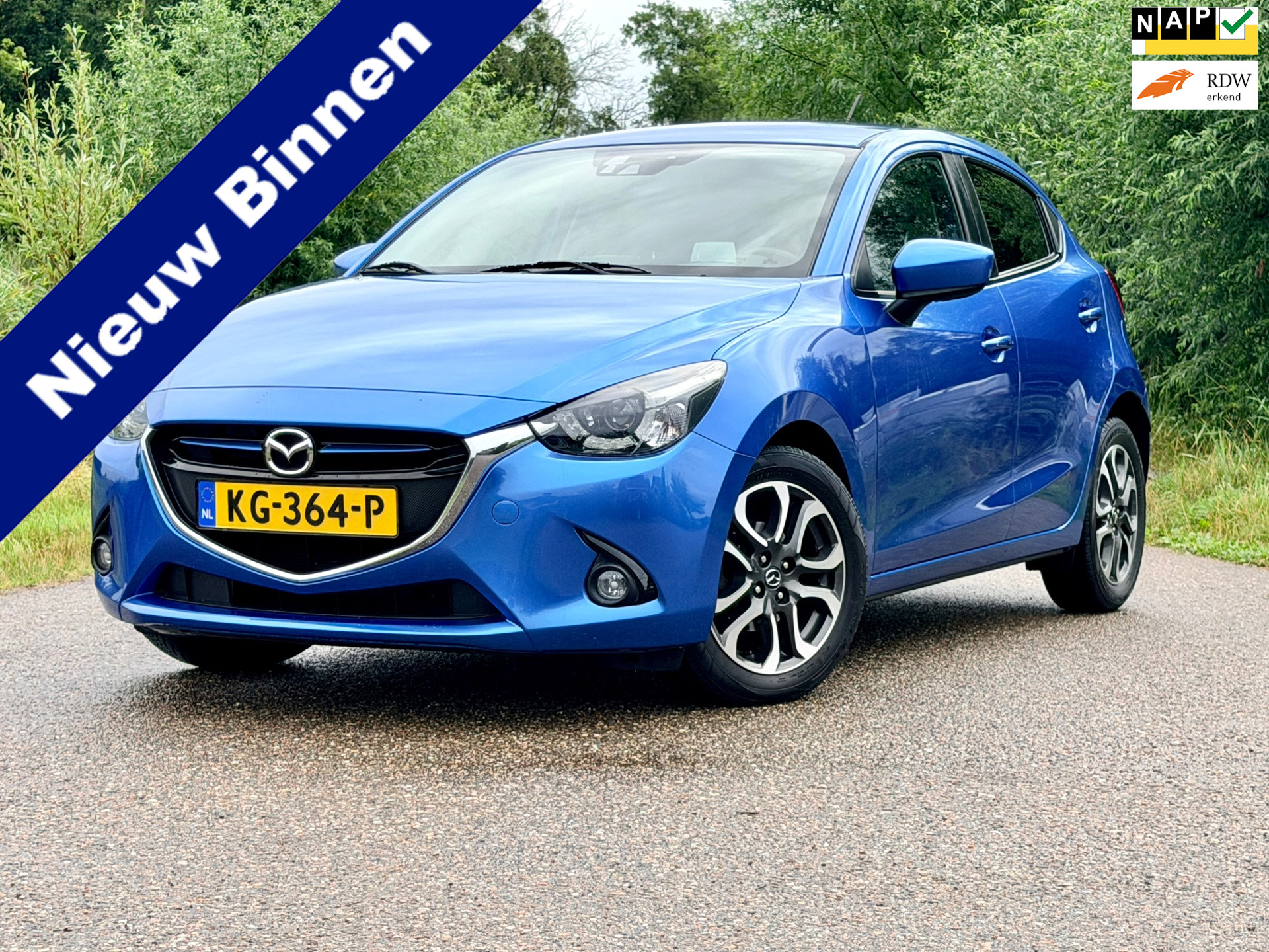Mazda Mazda2 1.5 Skyactiv-G GT-M / Navi / Head-Up / LKAS / Stoelverwarming / Key-Less / Clima / 16" Velgen / PDC / Cruise / LED / 2016 - voorkant