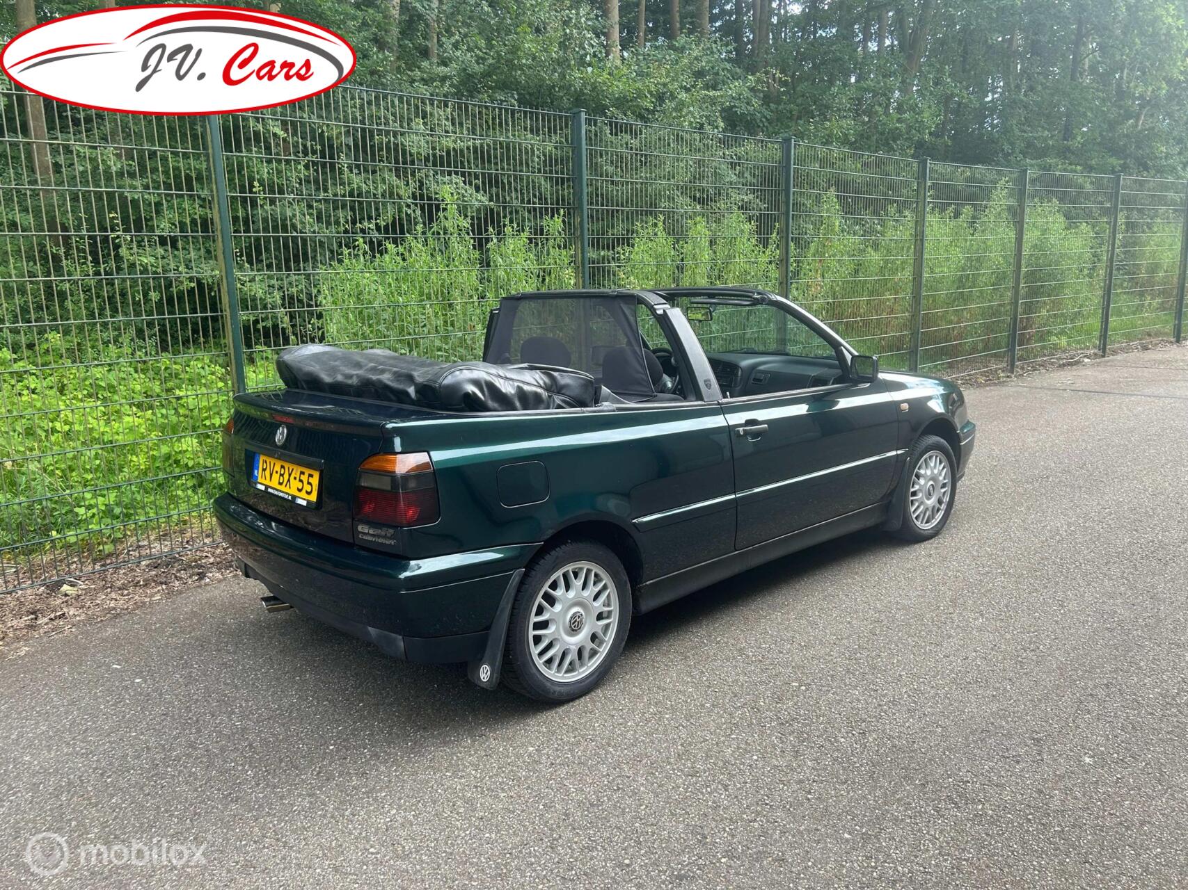 Foto van Volkswagen Golf Cabrio