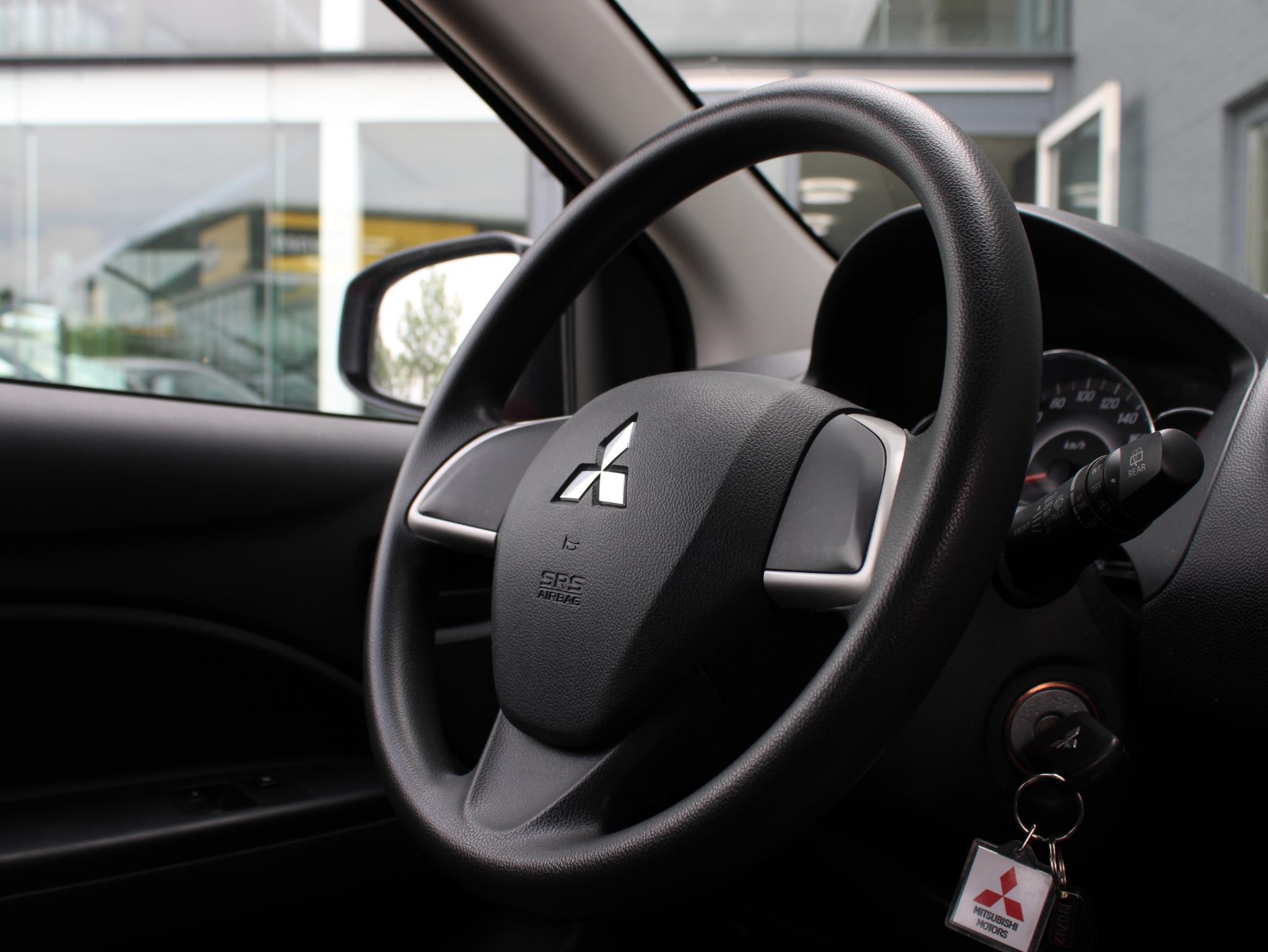 Foto van Mitsubishi Mitsubishi Space Star