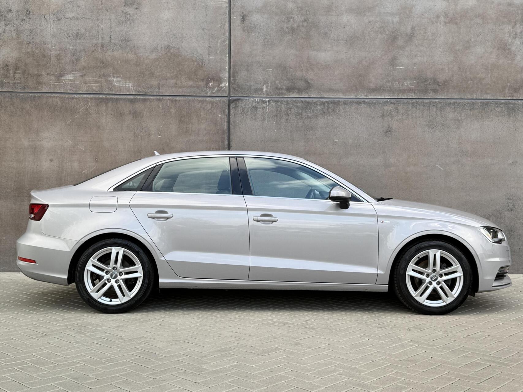 Foto van Audi A3 Limousine