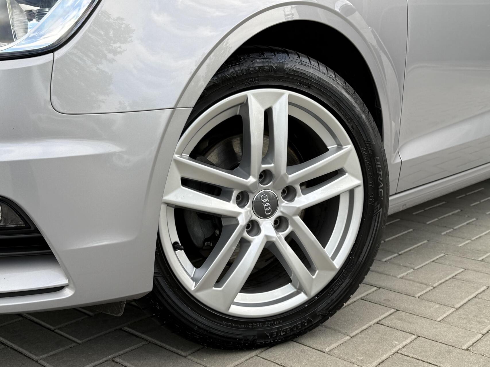 Foto van Audi A3 Limousine