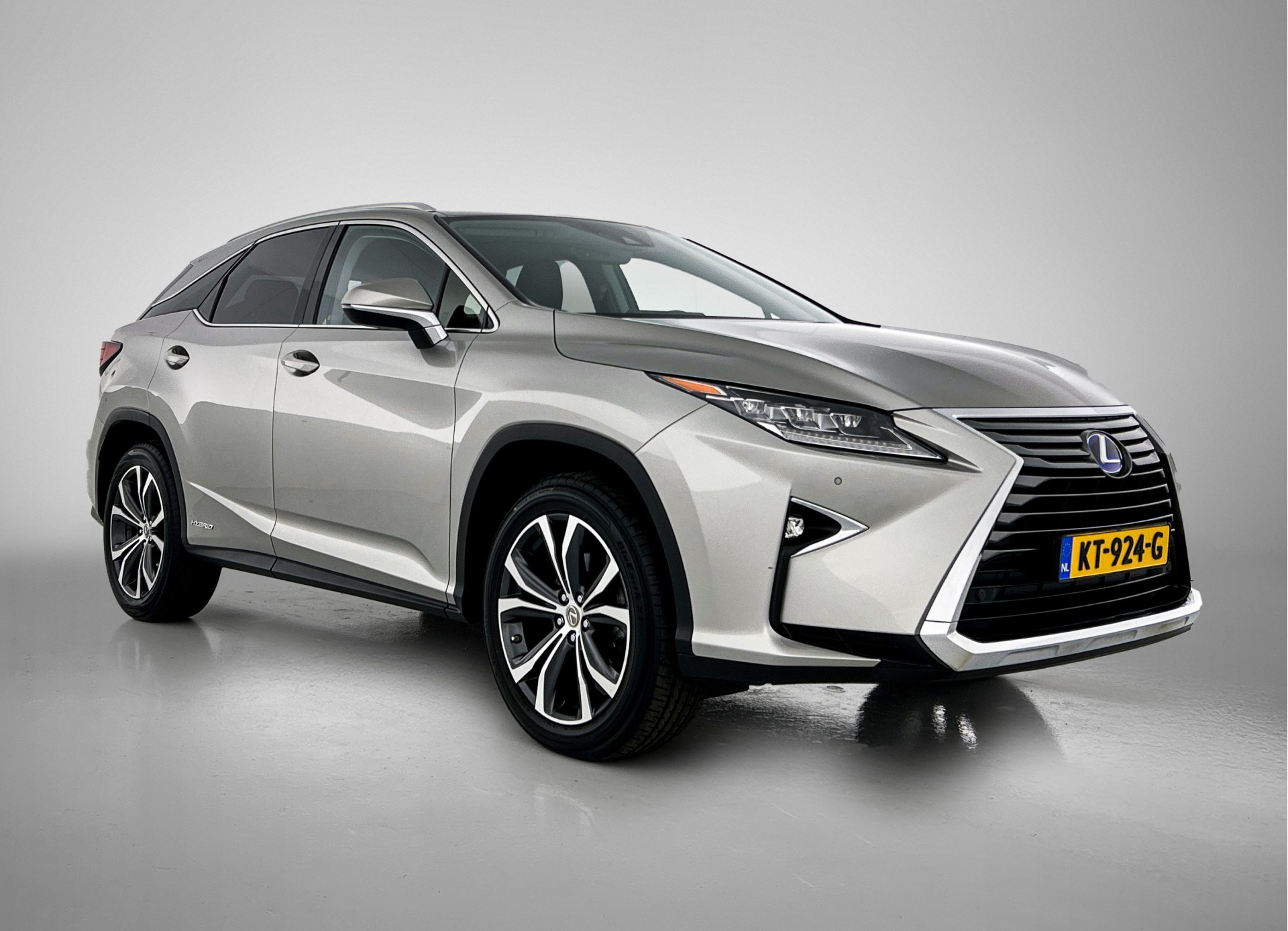 Foto van Lexus Lexus Rx450h