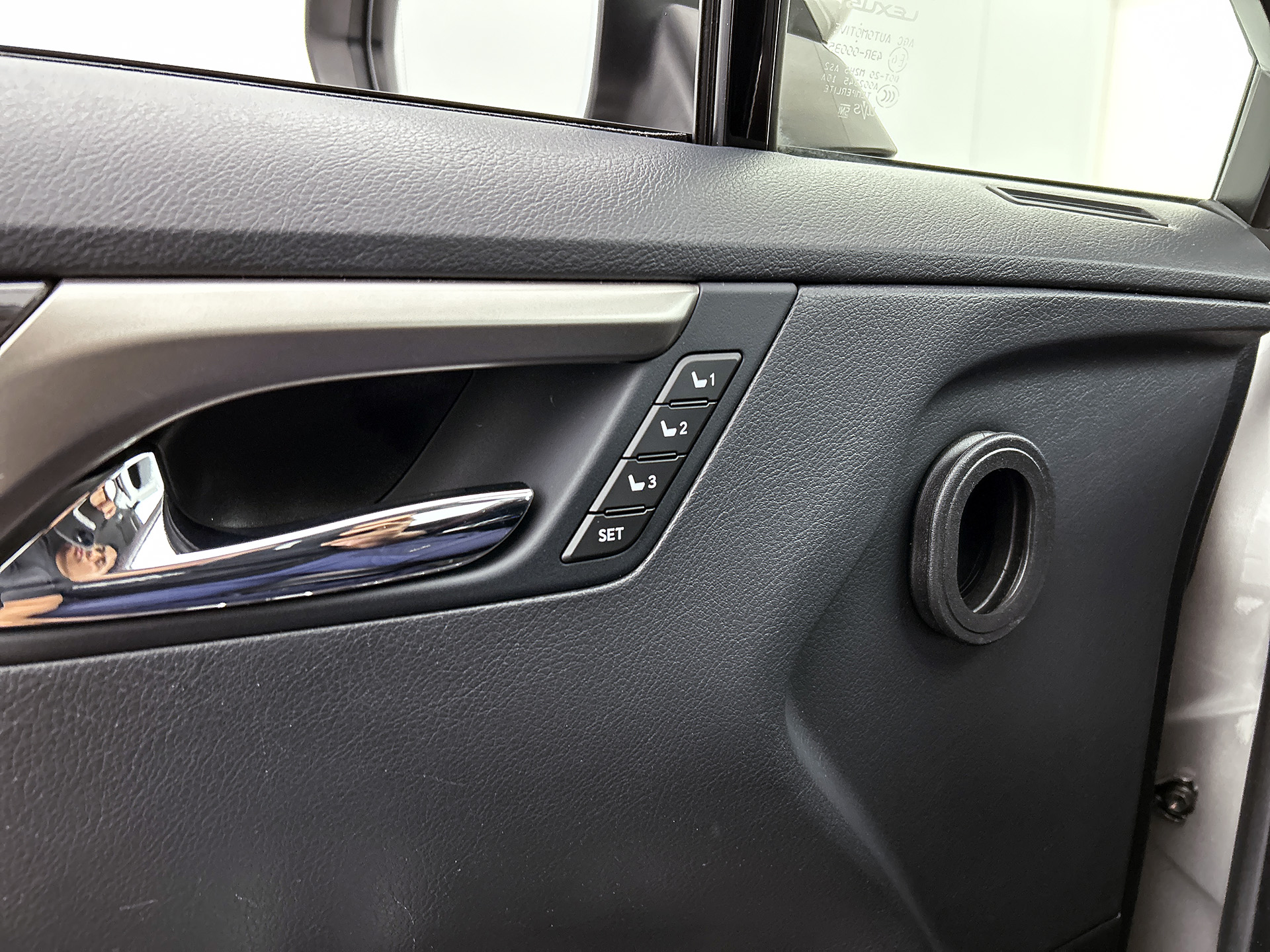 Foto van Lexus Lexus Rx450h