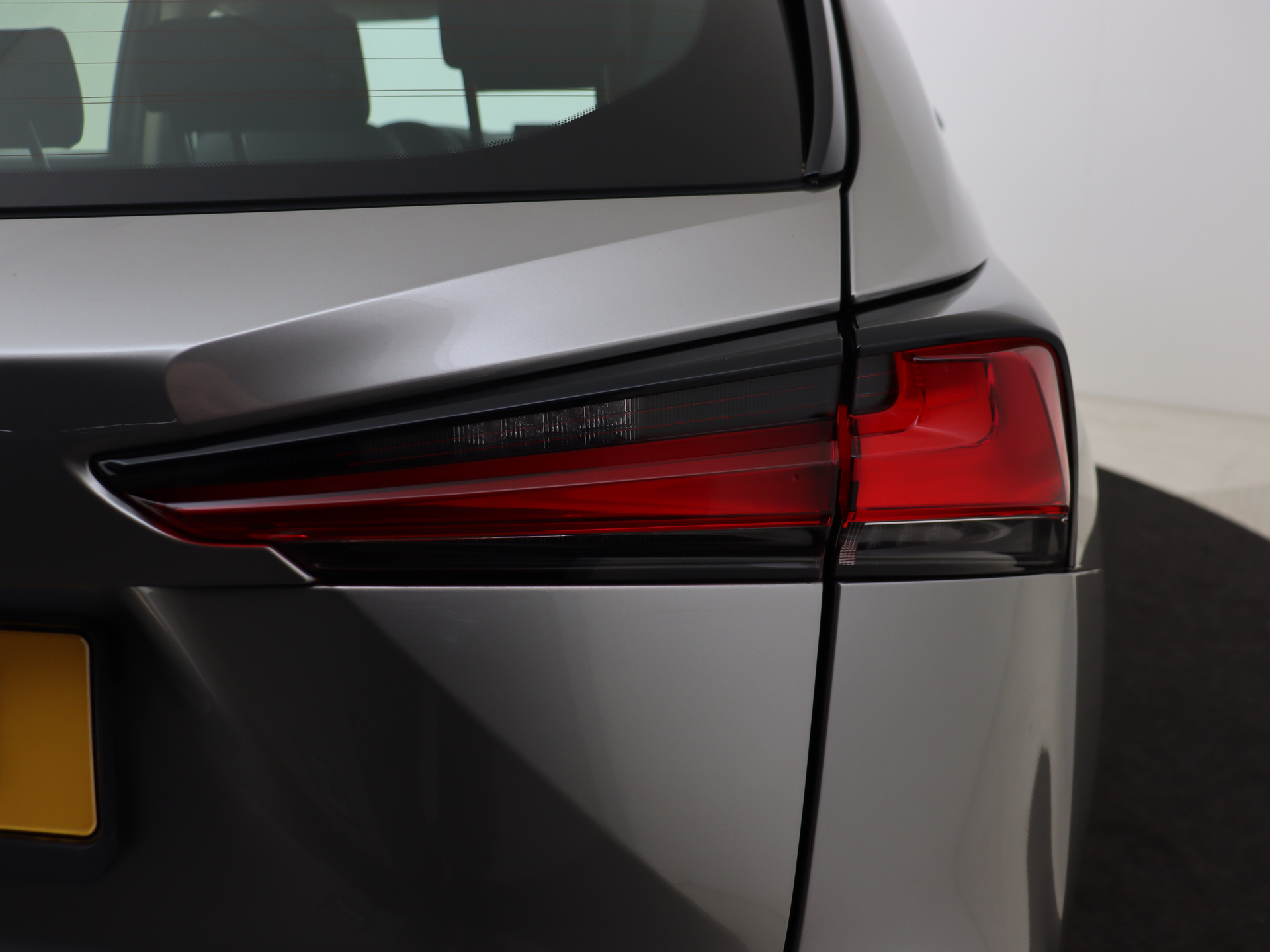 Foto van Lexus NX