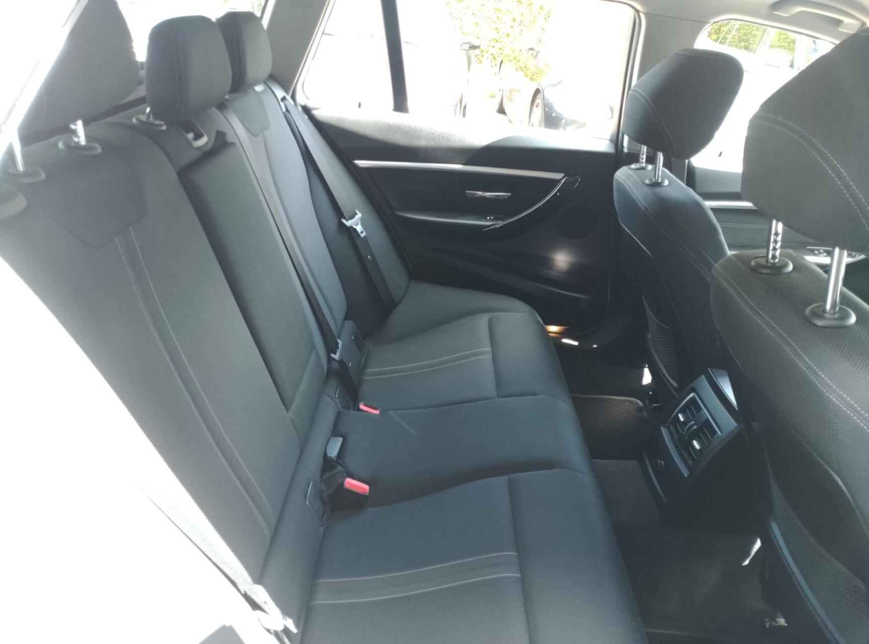 Foto van BMW 320i