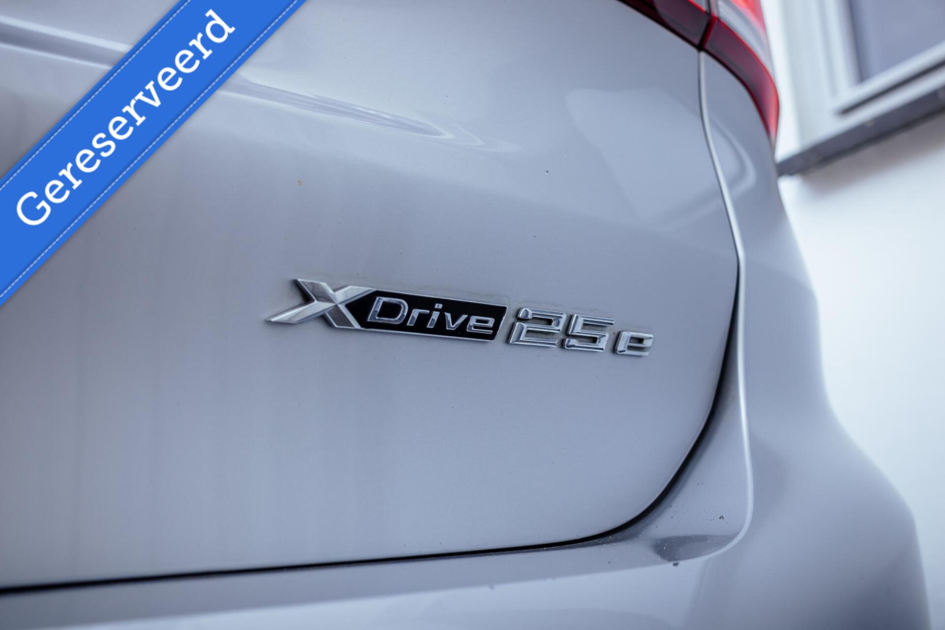 Foto van BMW X1 Xdrive25e