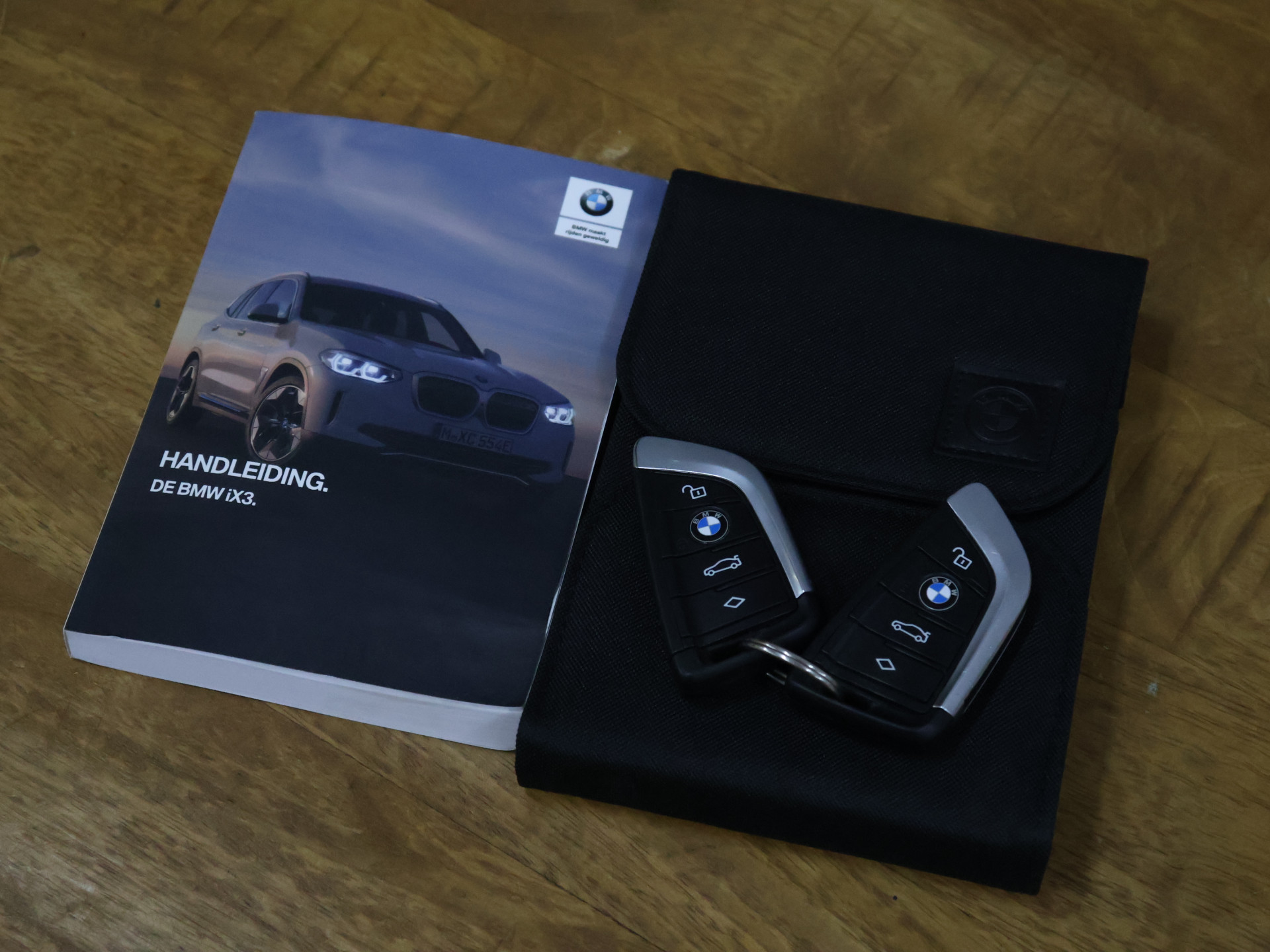 Foto van BMW Ix3