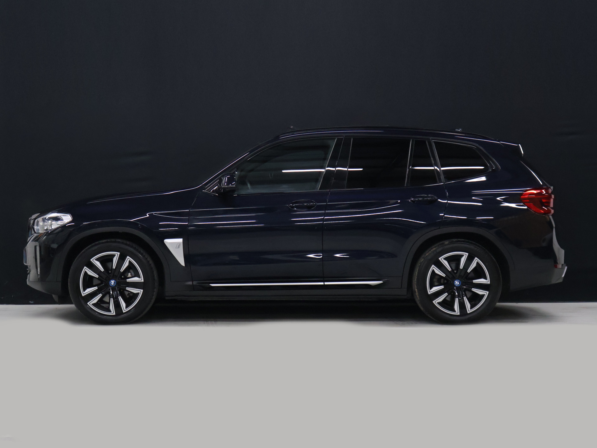 Foto van BMW Ix3