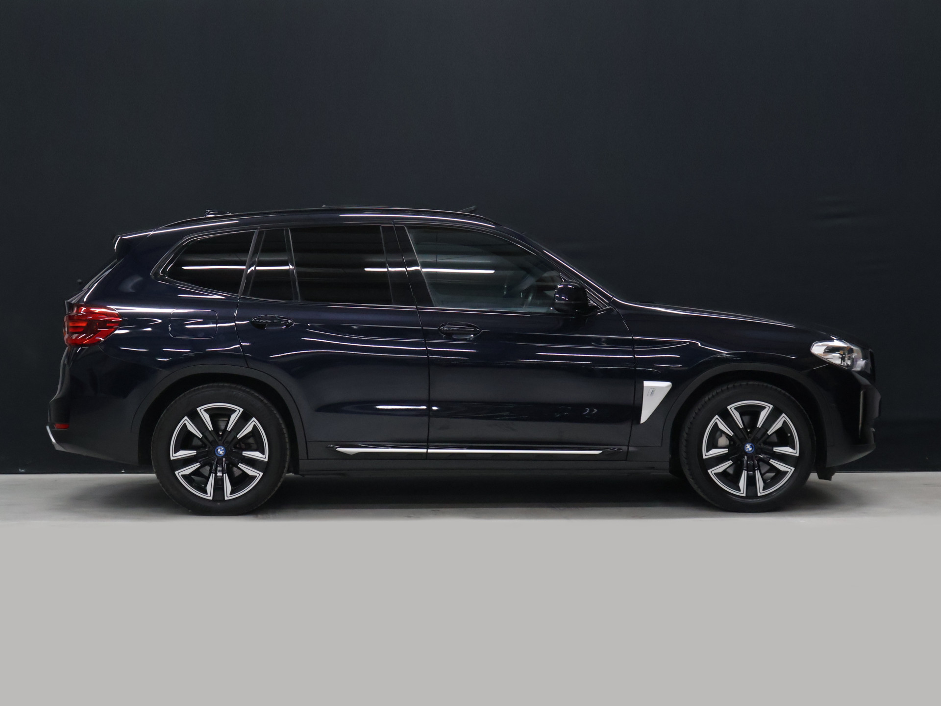 Foto van BMW Ix3
