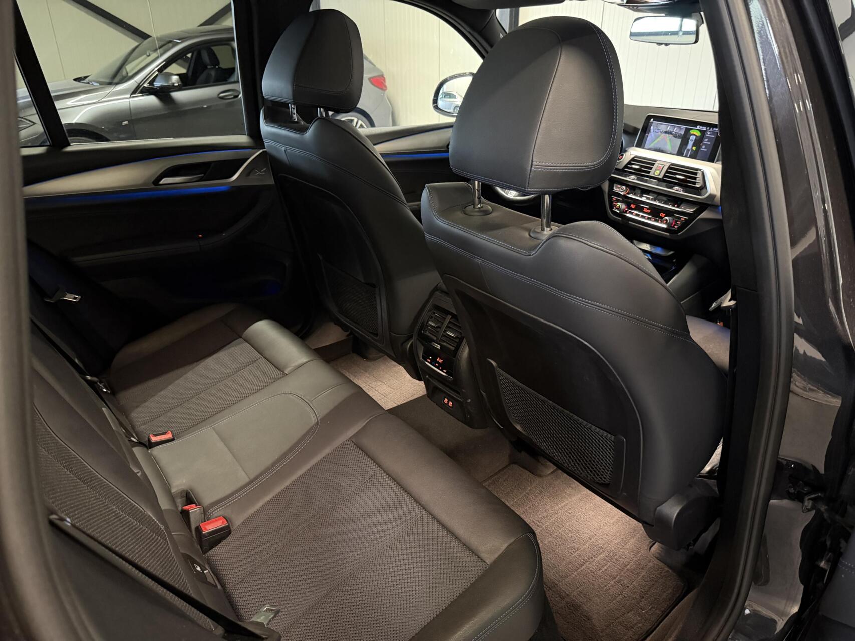 Foto van BMW X3 Xdrive30e