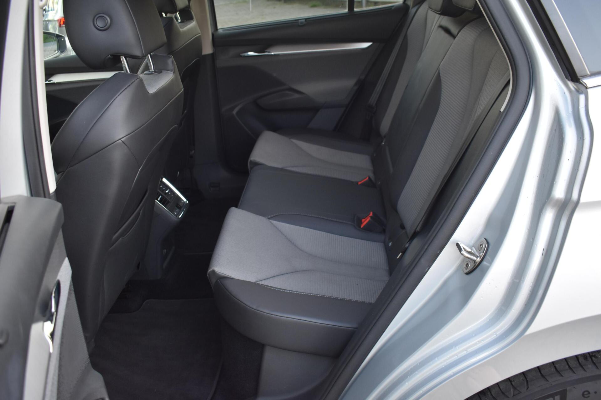 Foto van Skoda Enyaq 80