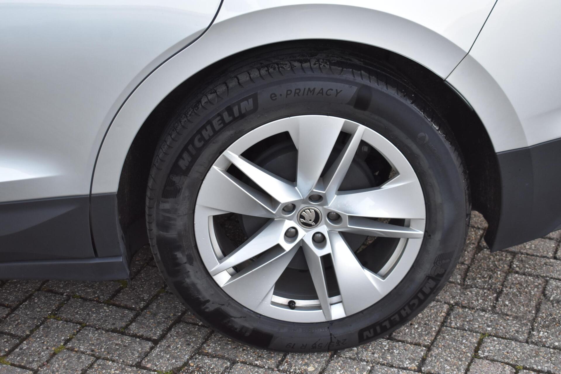 Foto van Skoda Enyaq 80