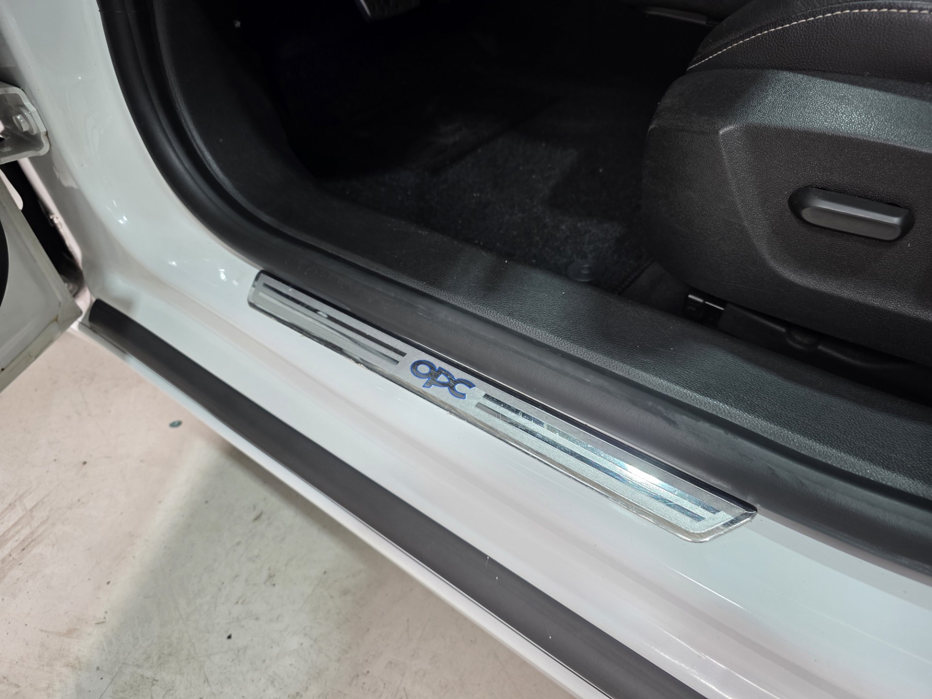 Foto van Opel Insignia Limousine NB