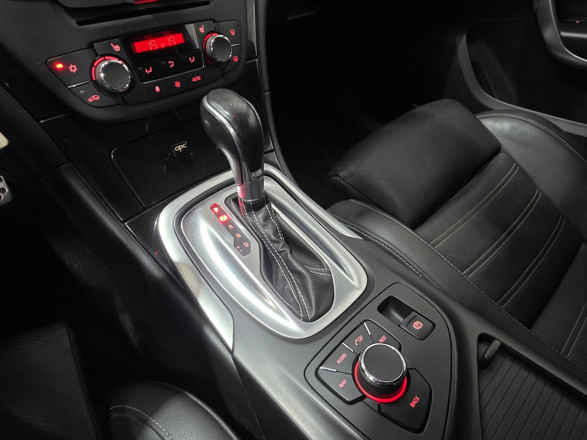 Foto van Opel Insignia Limousine NB