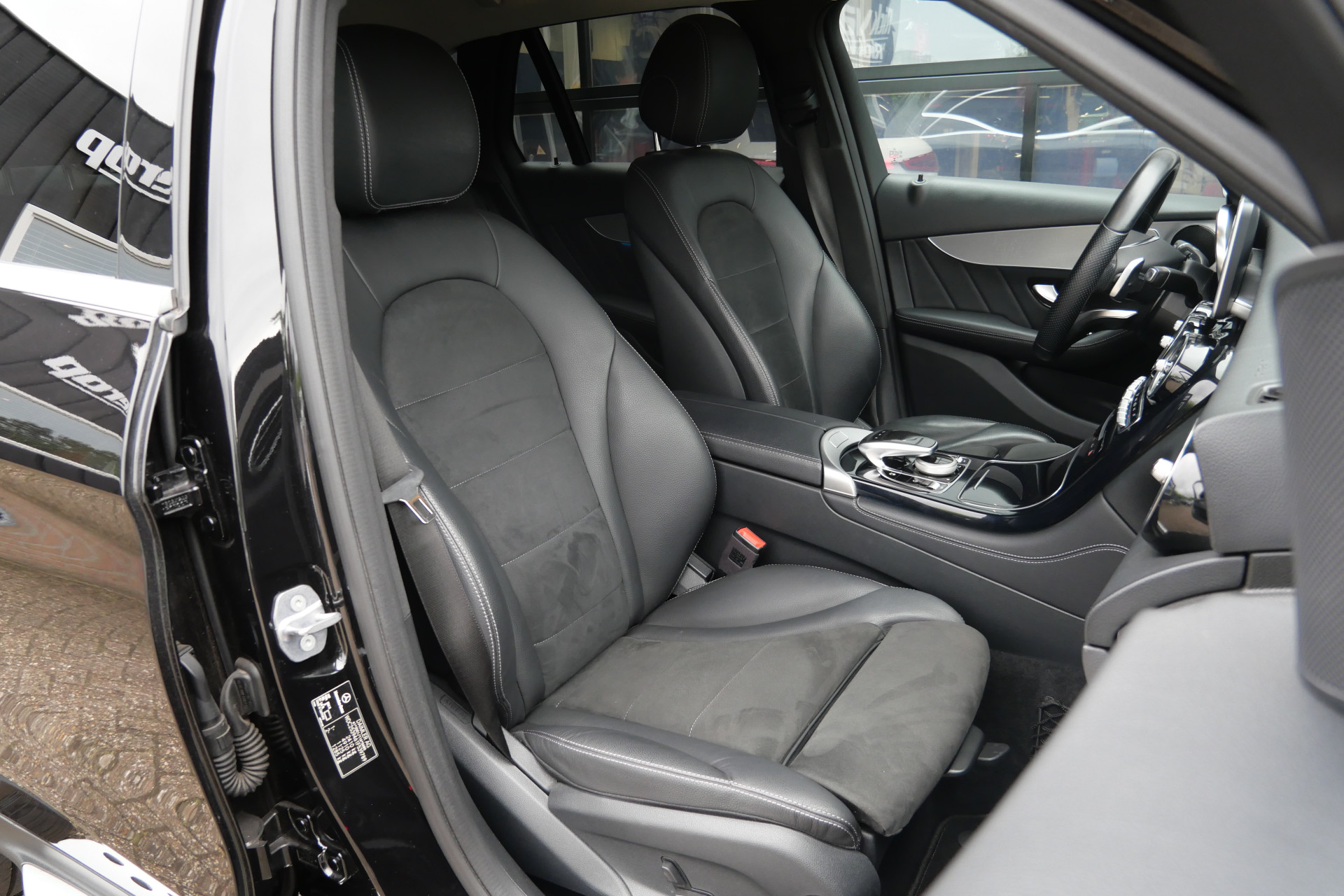 Foto van Mercedes-Benz GLC 250 4Matic