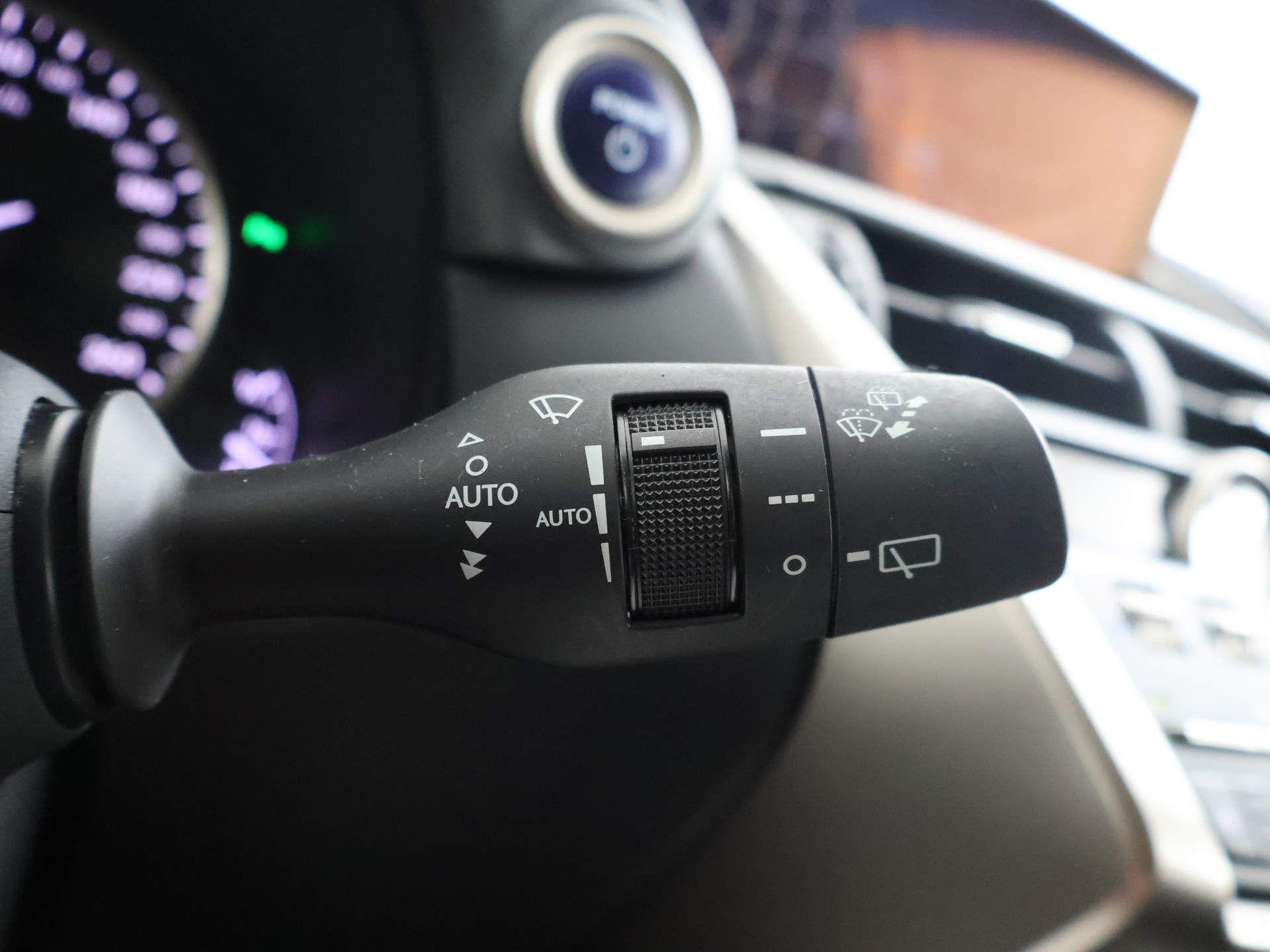 Foto van Lexus Lexus Nx300h