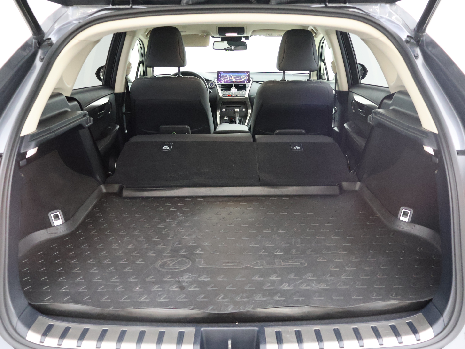 Foto van Lexus Lexus Nx300h