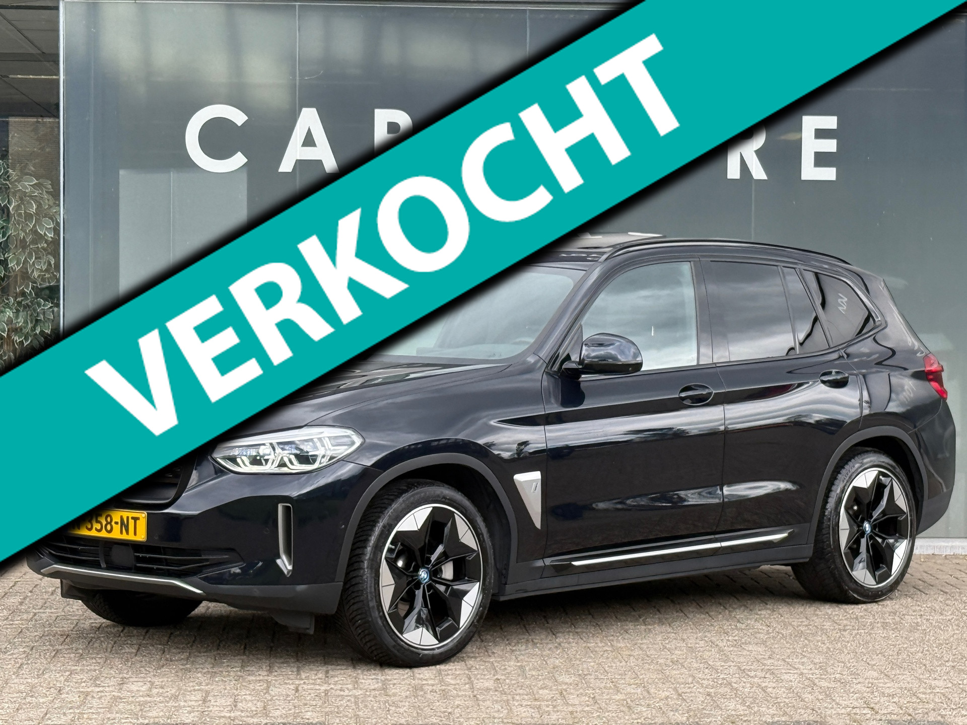 BMW Ix3 High Executive 80 kWh Shadow Line 98% SOH PANO|Harman Kardon 2021 - voorkant