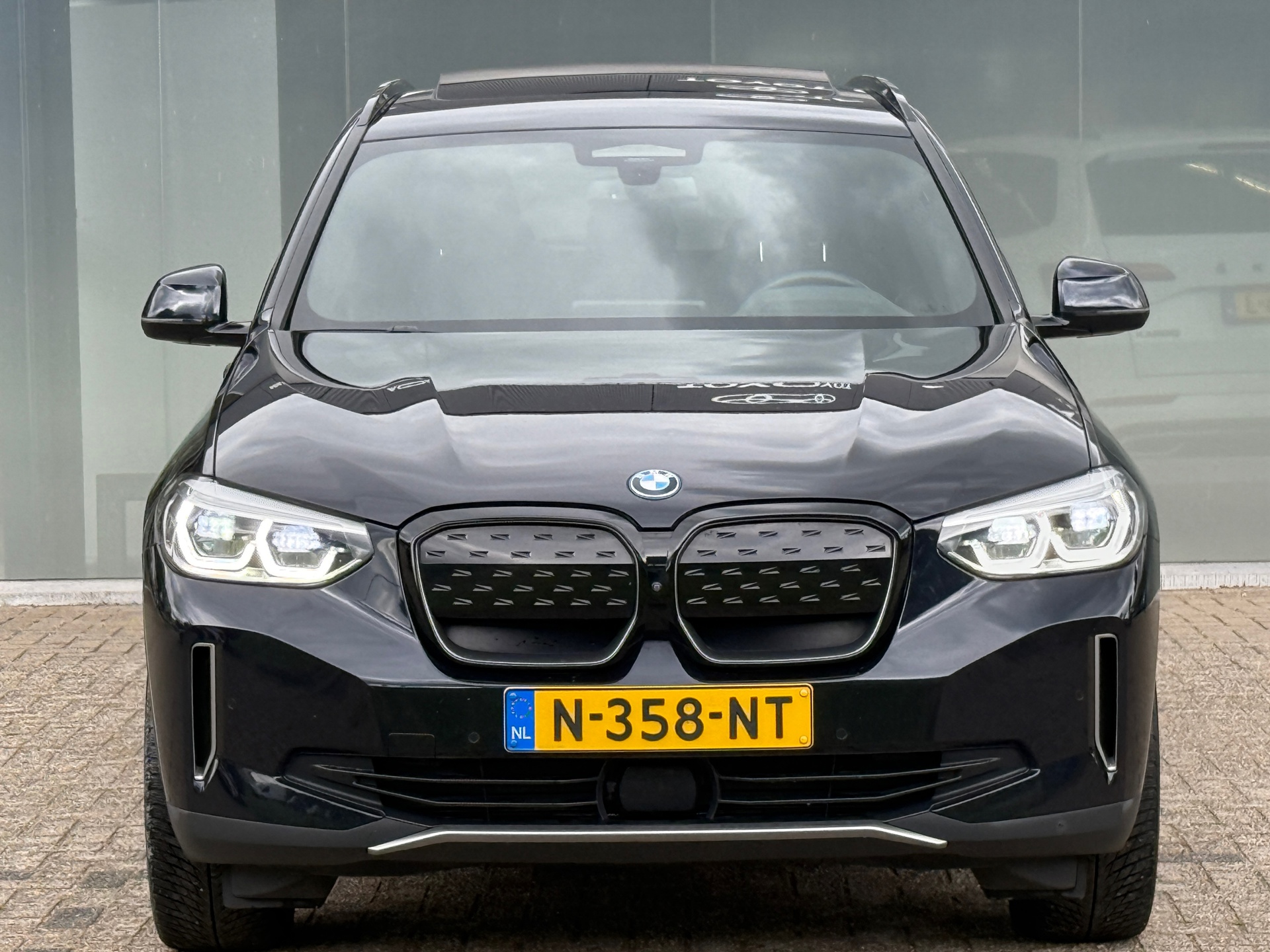 Foto van BMW Ix3