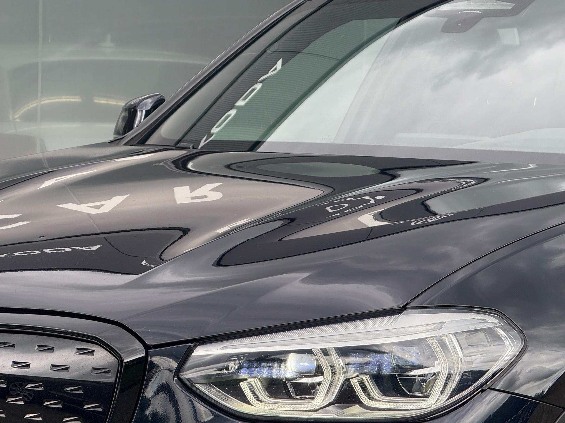 Foto van BMW Ix3