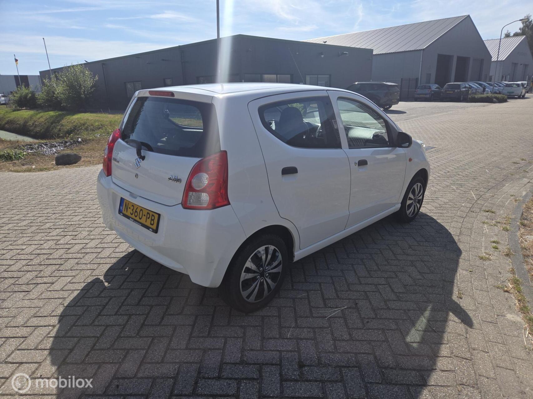 Foto van Suzuki Alto