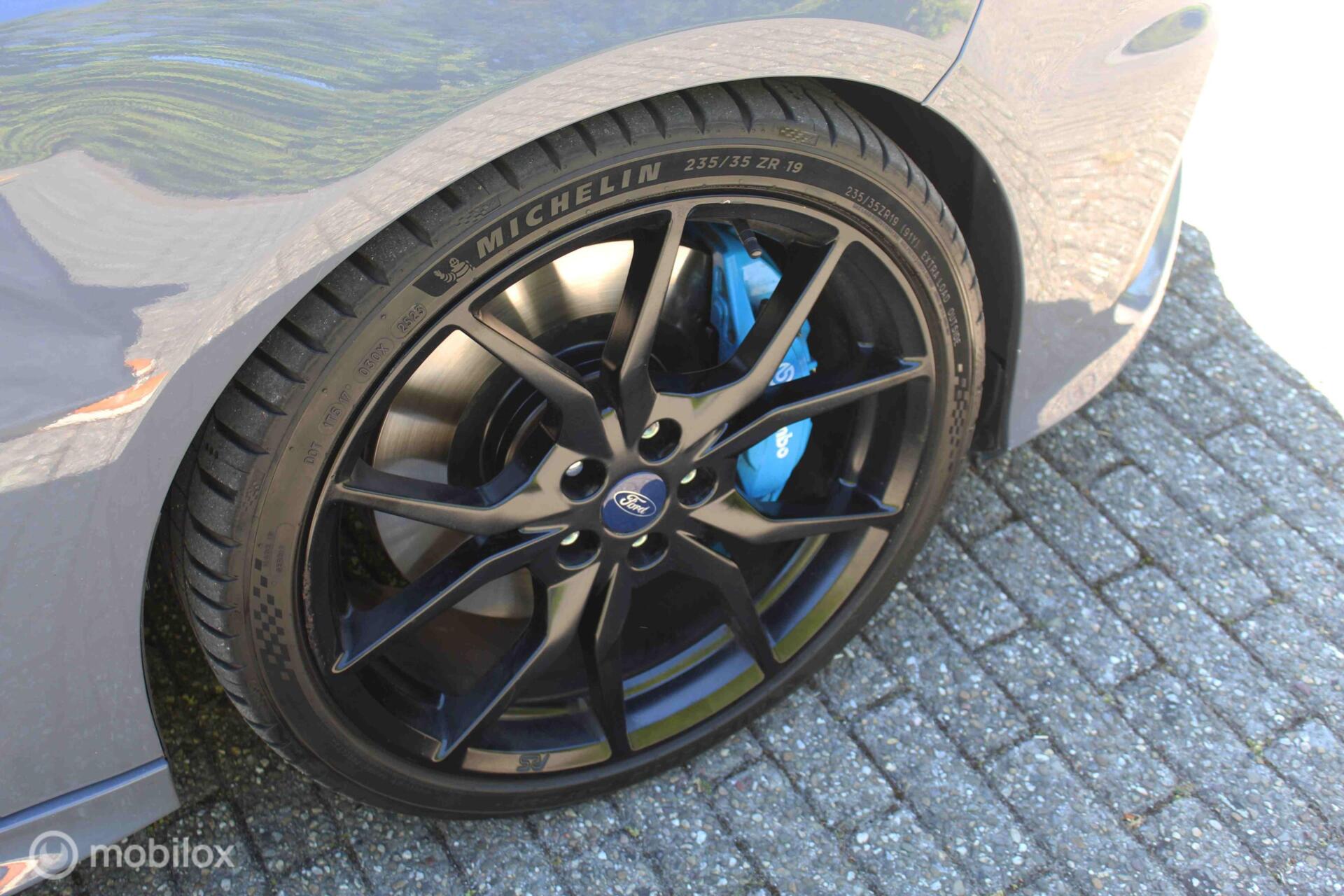 Foto van Ford Focus RS