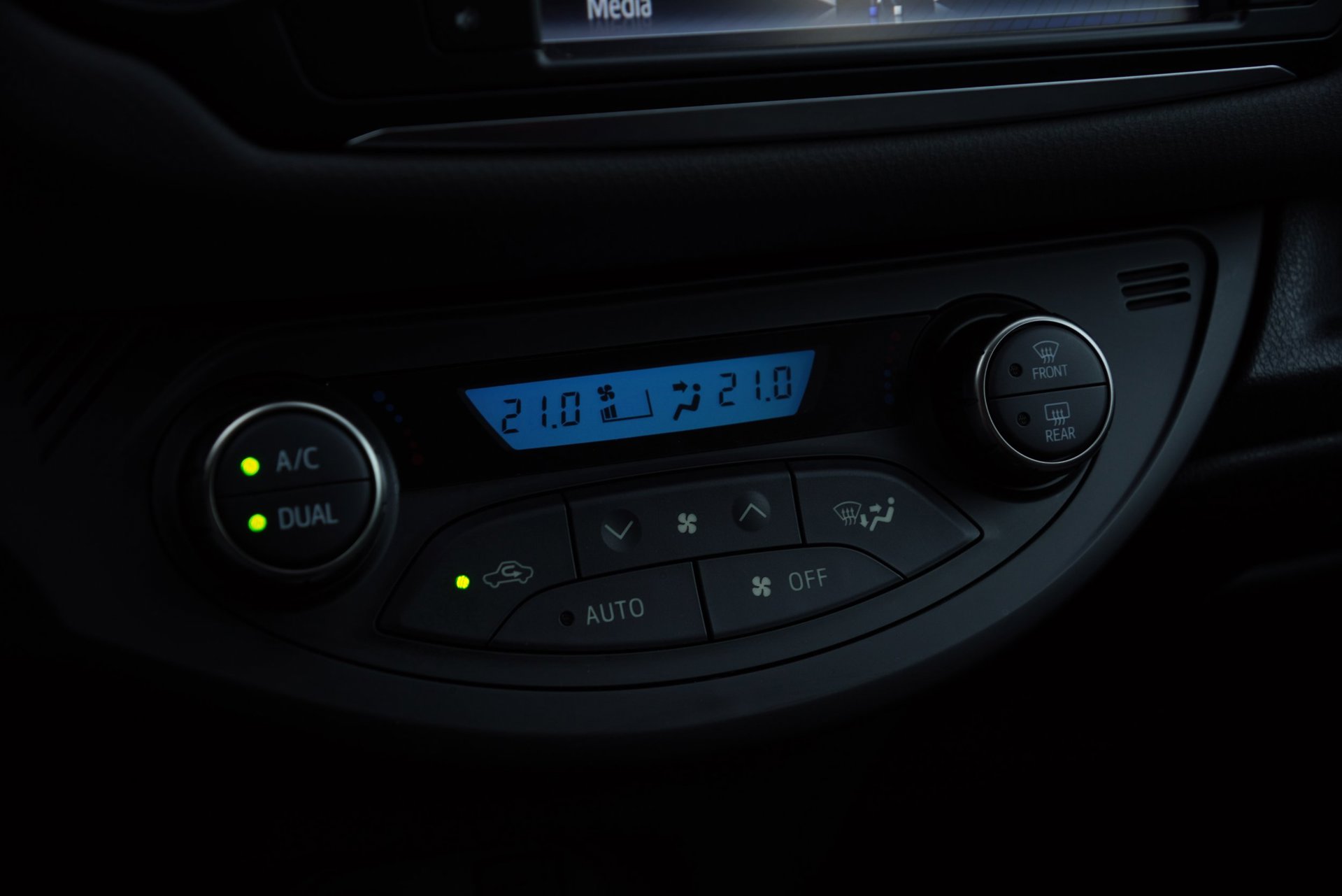 Foto van Toyota Toyota Yaris Hybrid