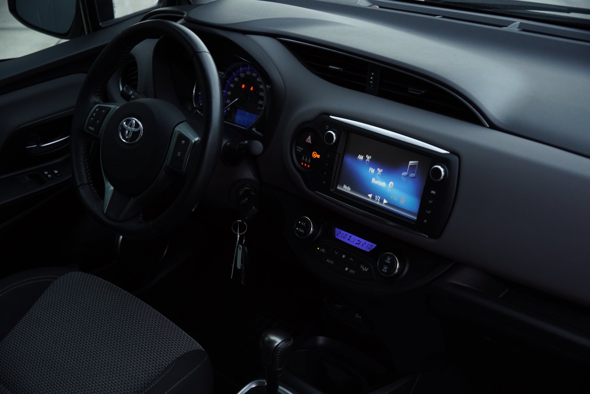 Foto van Toyota Toyota Yaris Hybrid