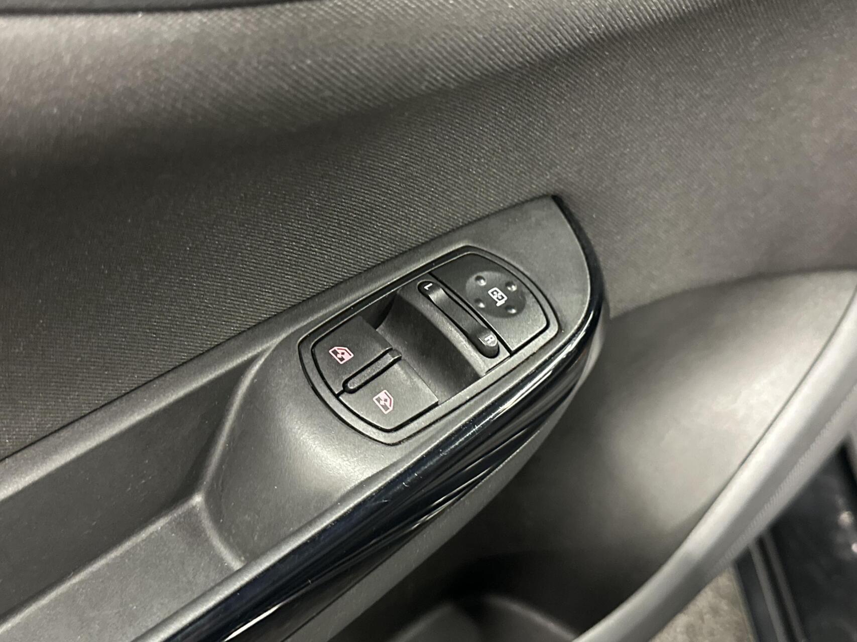 Foto van Opel Corsa-e