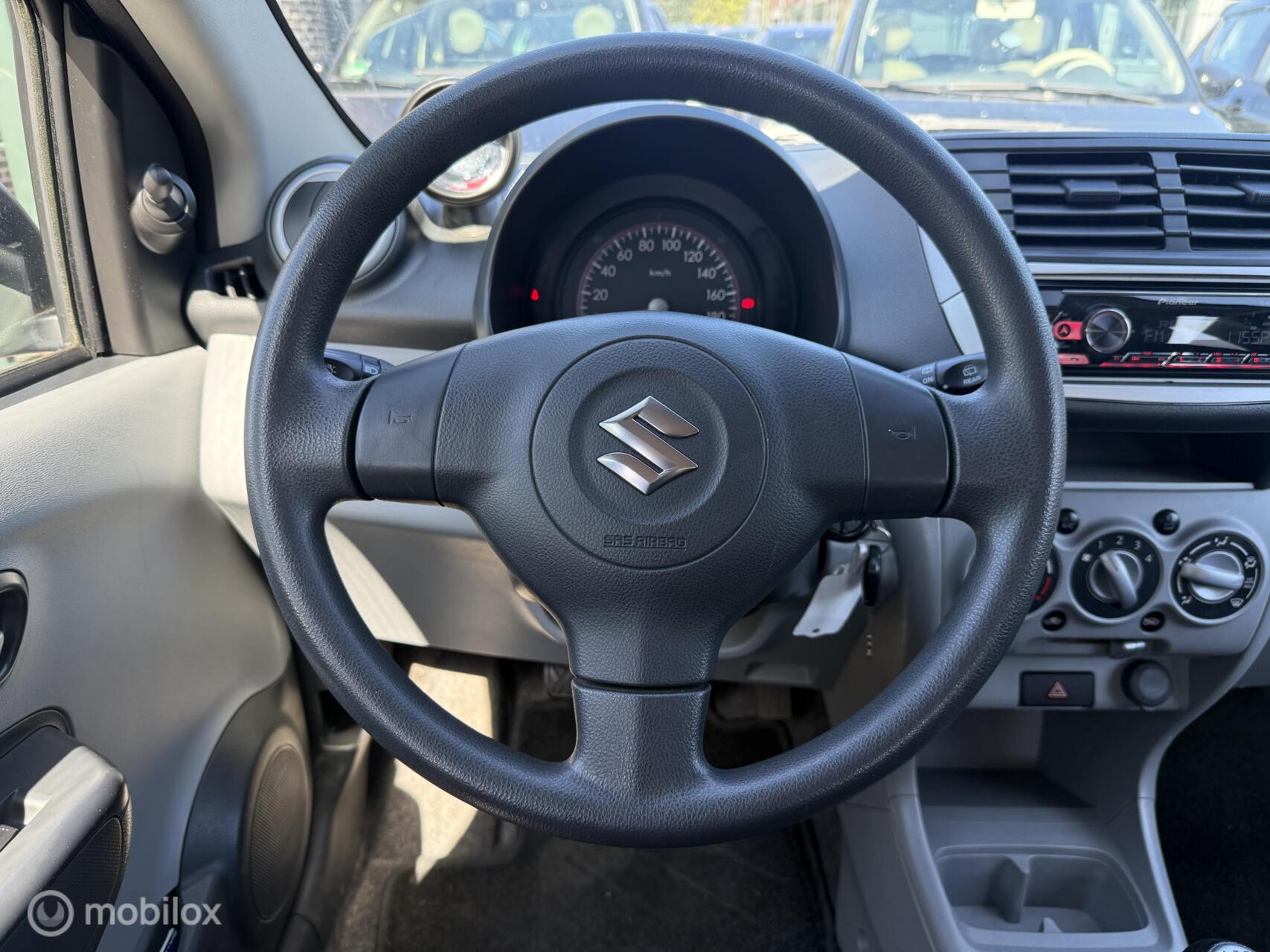 Foto van Suzuki Alto
