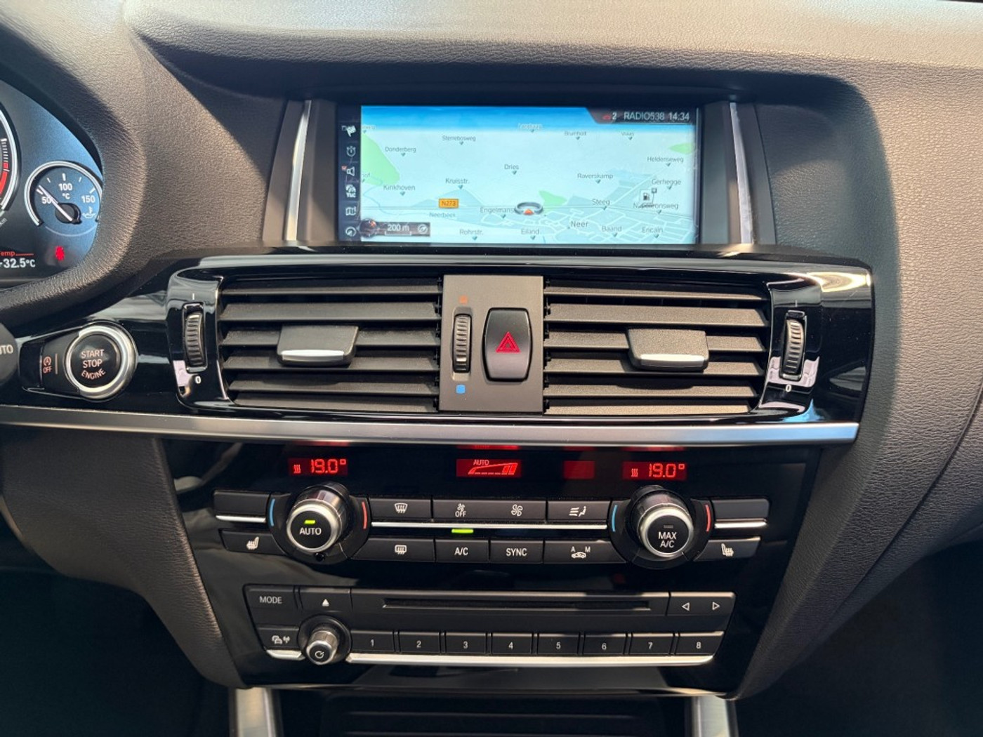Foto van BMW X3 Xdrive20d